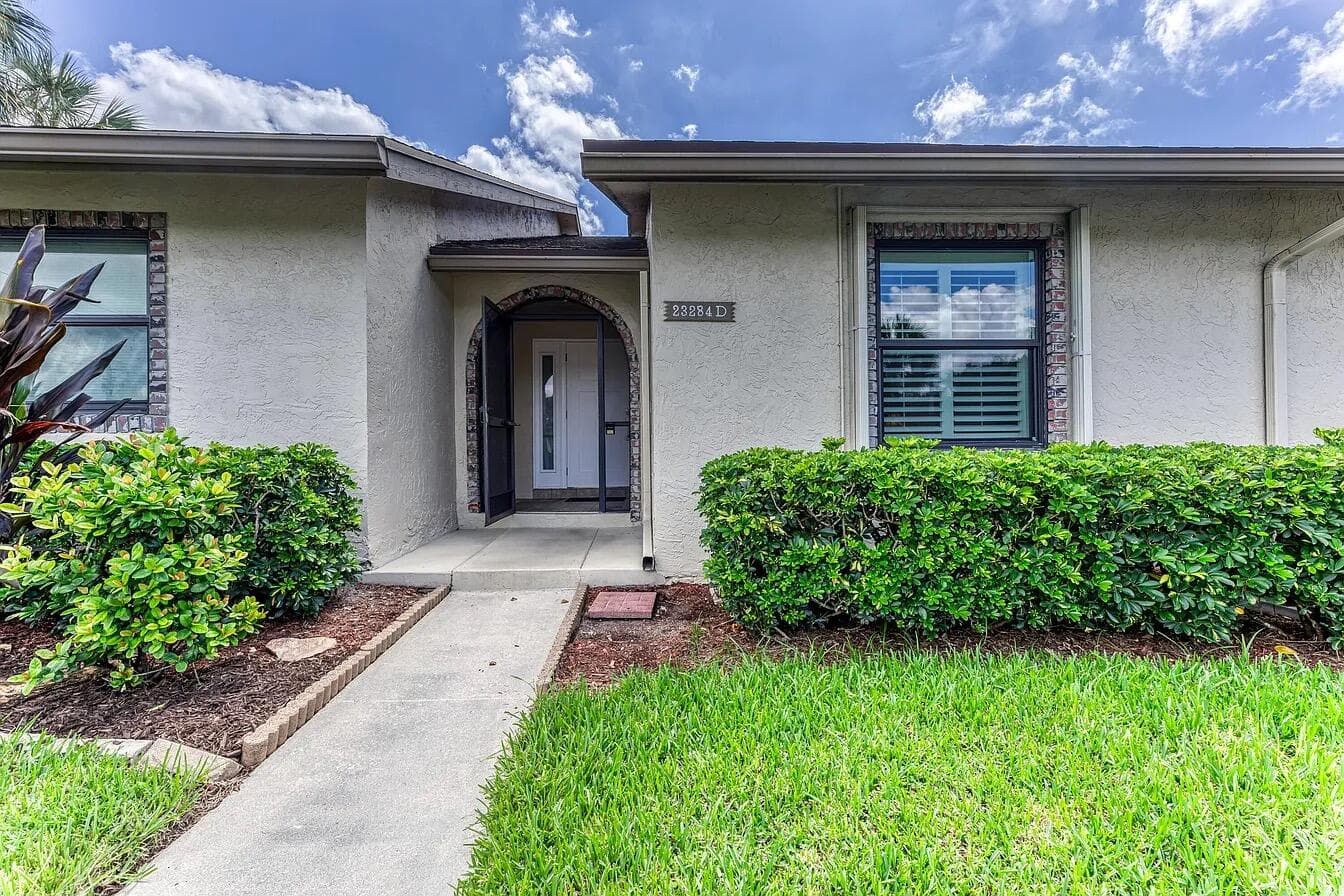 23284 SW 53rd Avenue D, Boca Raton, FL 33433 — photo 1 of 23