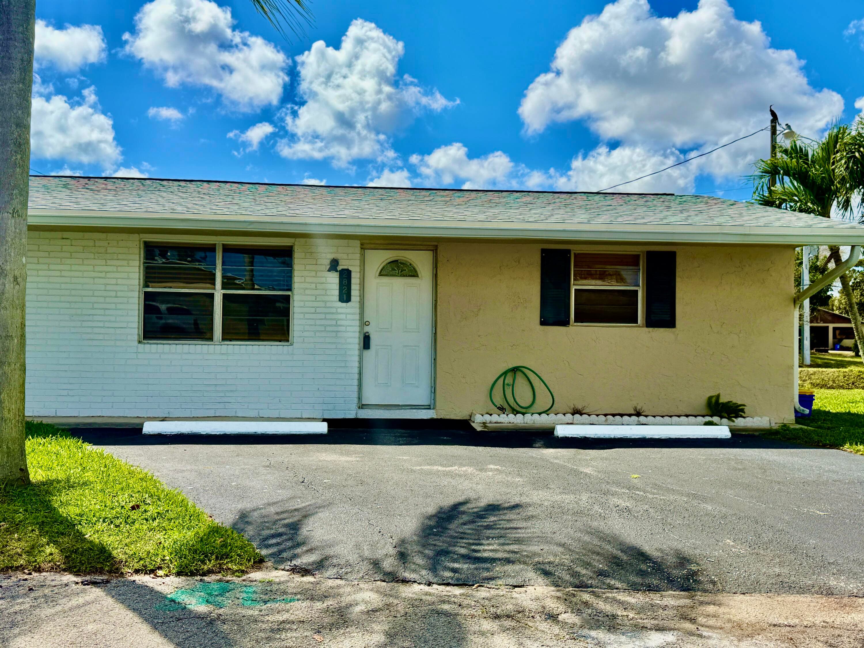 2821 Duke Lane, Delray Beach, FL 33445 — photo 2 of 20