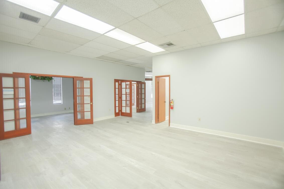 16350 NE 12th Avenue, North Miami Beach, FL 33162 — photo 6 of 18