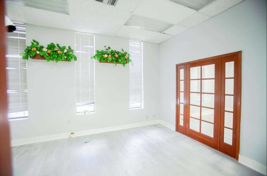 16350 NE 12th Avenue, North Miami Beach, FL 33162 — photo 16 of 18