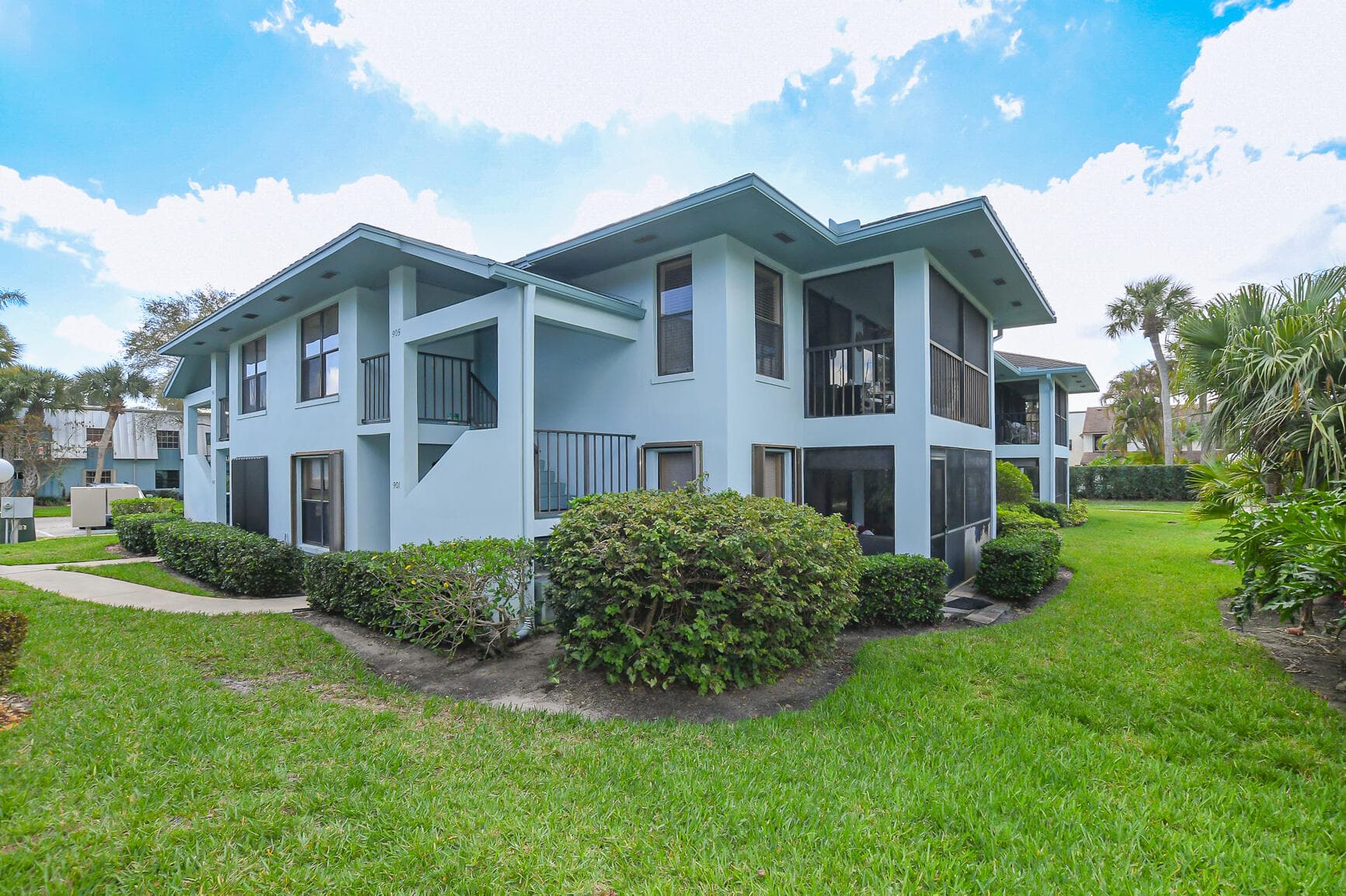 950 S Kanner Highway 905, Stuart, FL 34994 — photo 3 of 34