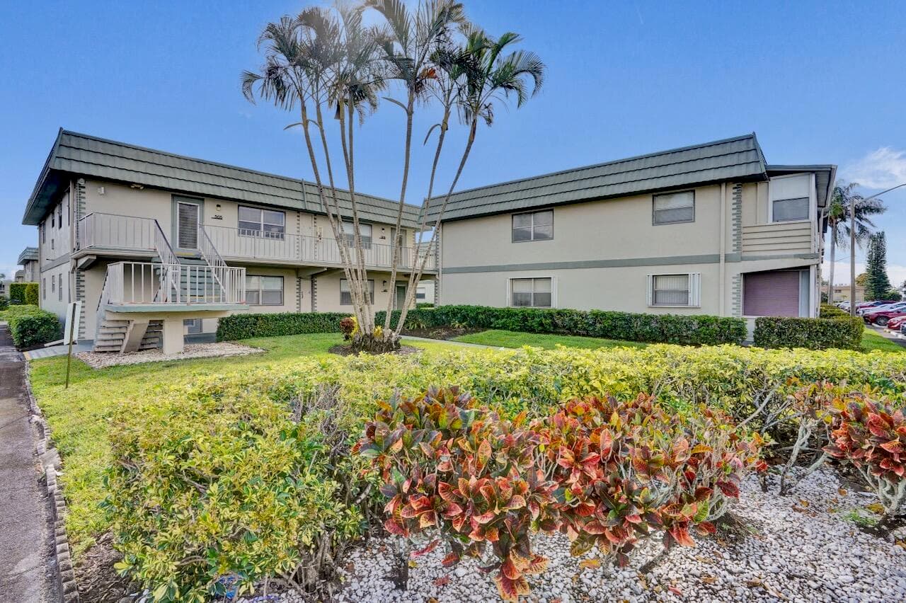 505 Monaco K, Delray Beach, FL 33446 — photo 3 of 58