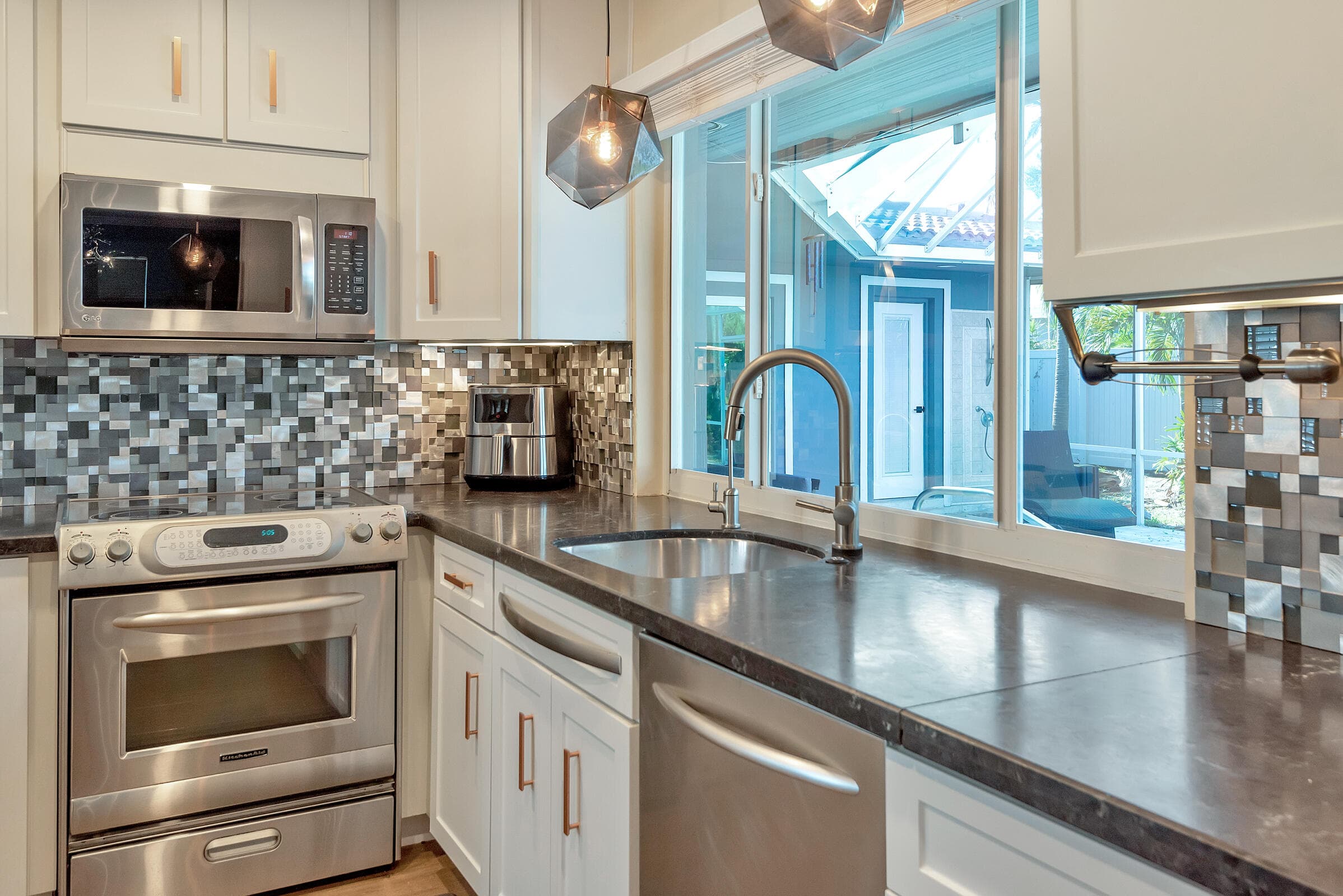2116 NE 68th Street, Fort Lauderdale, FL 33308 — photo 28 of 55