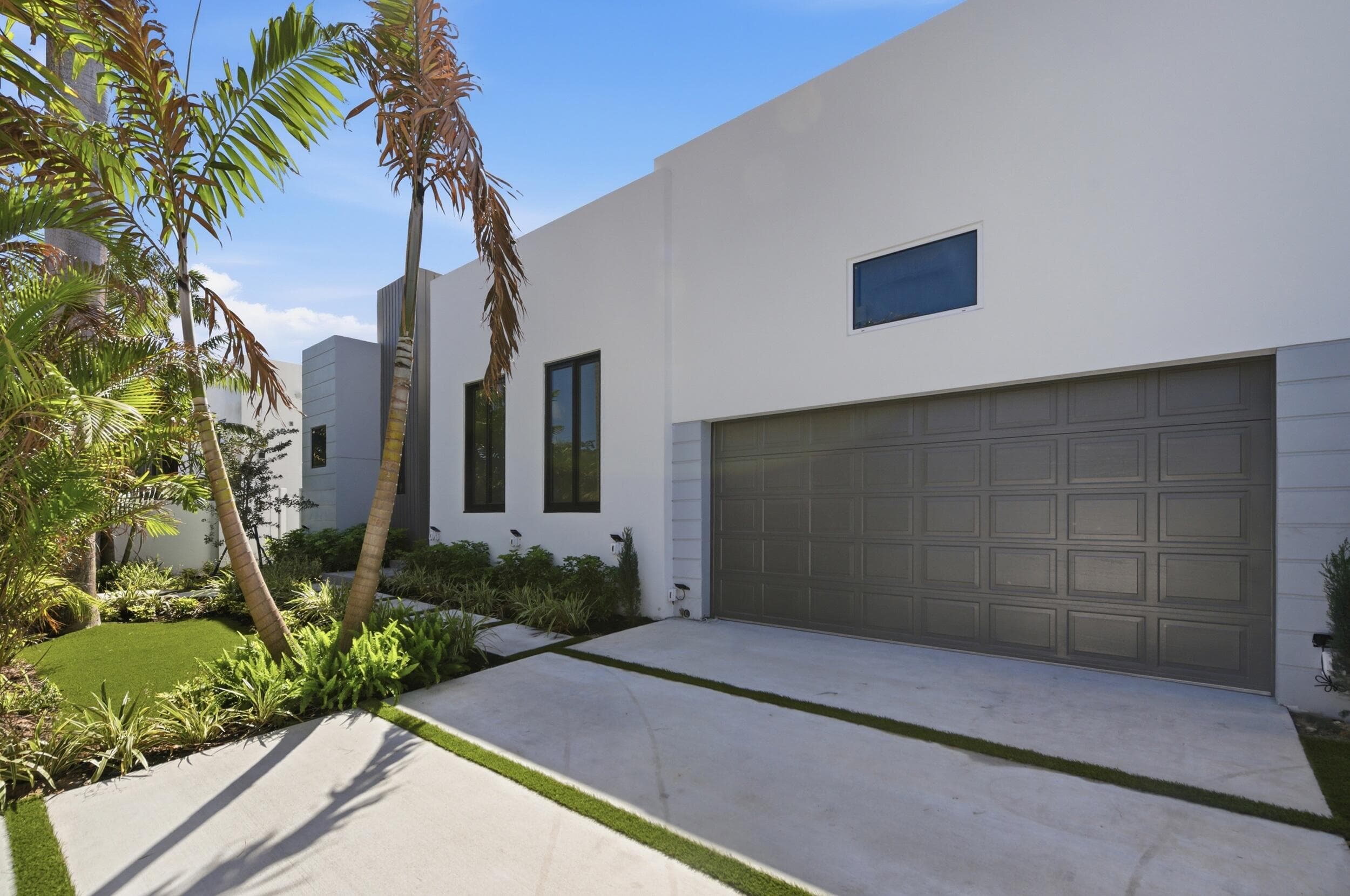 40 NE 16th Place, Fort Lauderdale, FL 33305 — photo 4 of 44