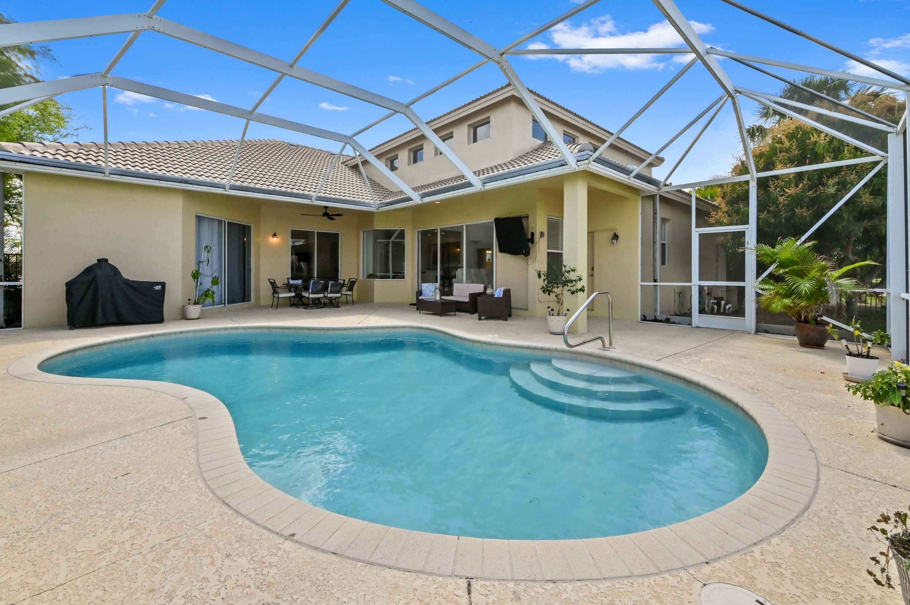 3638 Hamilton Key, West Palm Beach, FL 33411 — photo 2 of 37