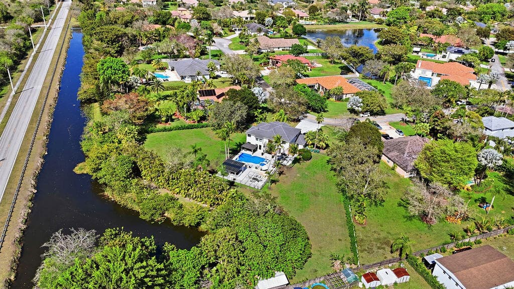 3541 Carlton Lane, Davie, FL 33330 — photo 85 of 88