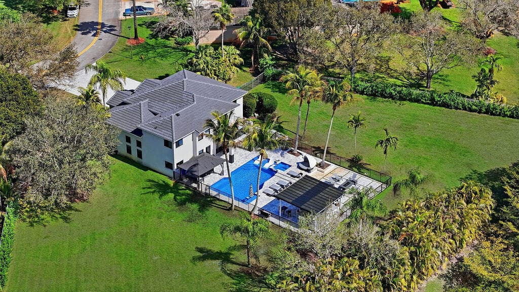 3541 Carlton Lane, Davie, FL 33330 — photo 86 of 88