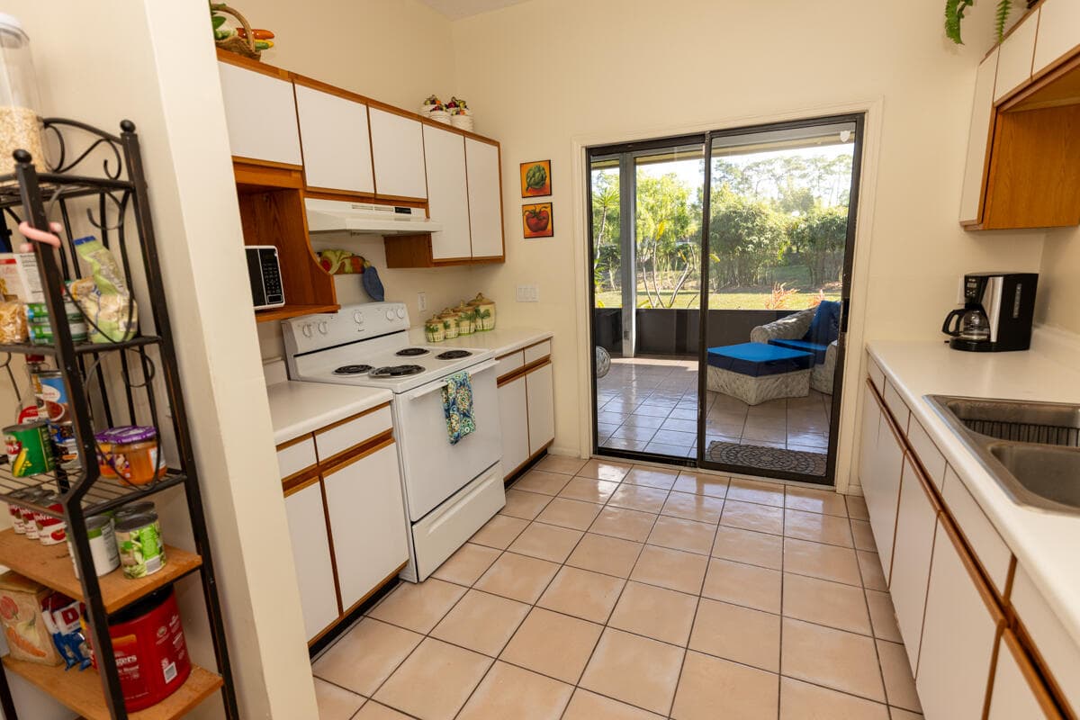 180 Elaine Road, West Palm Beach, FL 33415 — photo 37 of 58