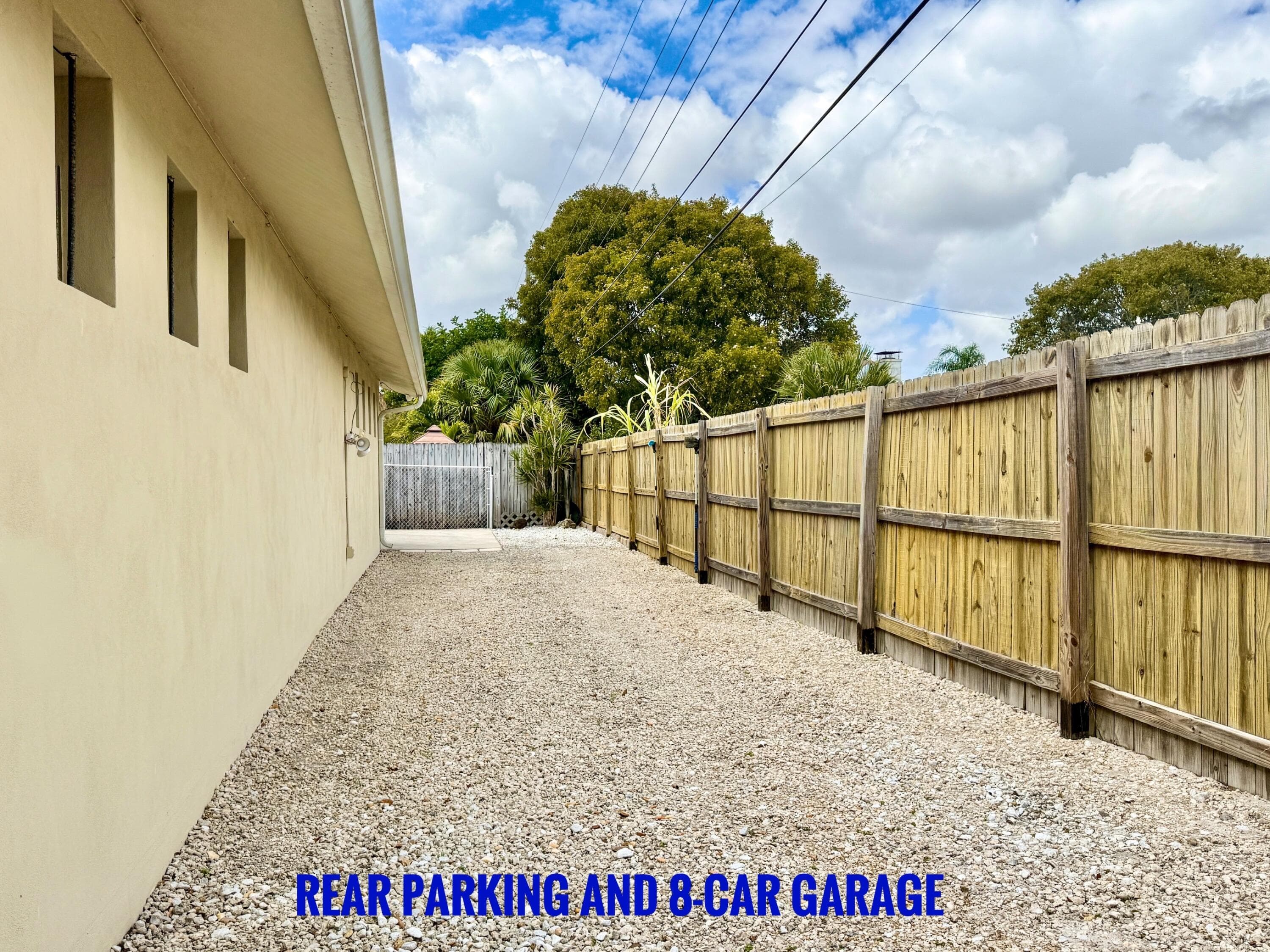 1213 W Broward Street, Lantana, FL 33462 — photo 5 of 54