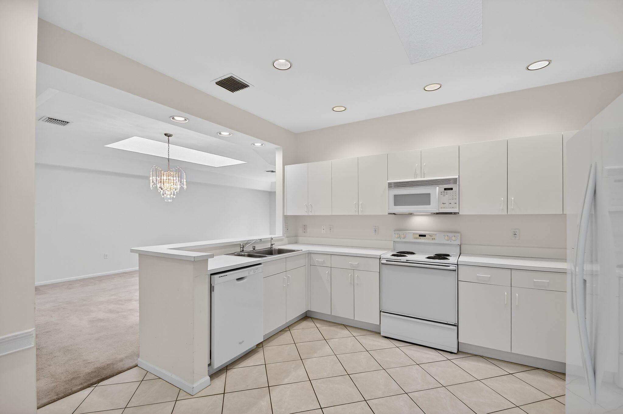 12574 Crystal Pointe Drive C, Boynton Beach, FL 33437 — photo 3 of 59