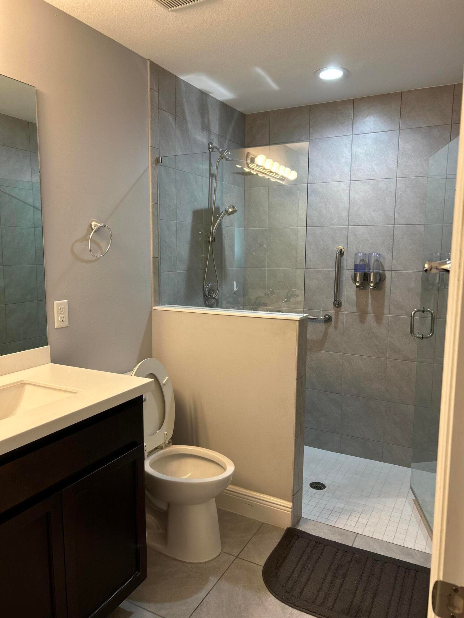 1114 SW Bellevue Avenue, Port St. Lucie, FL 34953 — photo 10 of 20