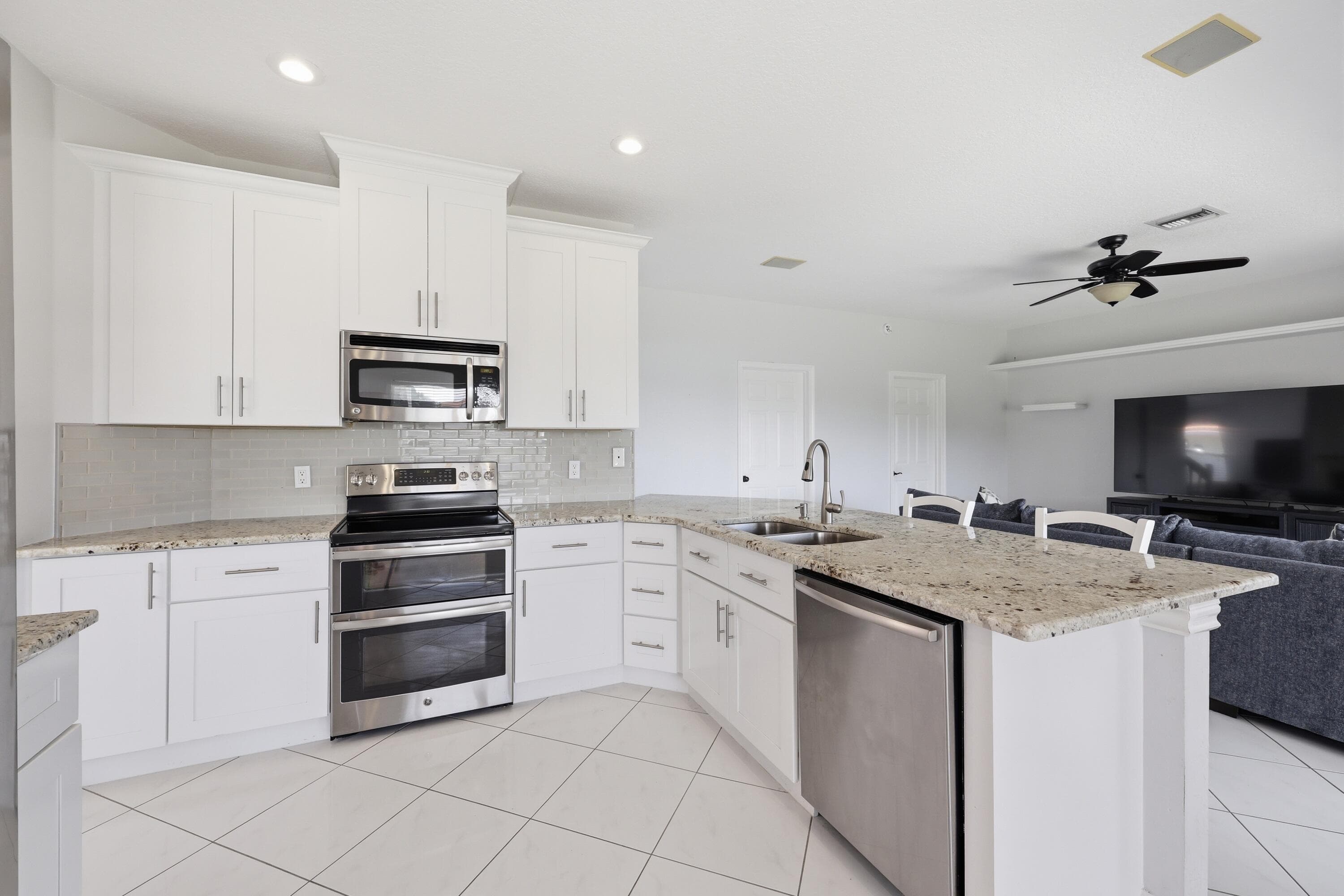 4956 SE Mariner Village Lane, Stuart, FL 34997 — photo 14 of 42