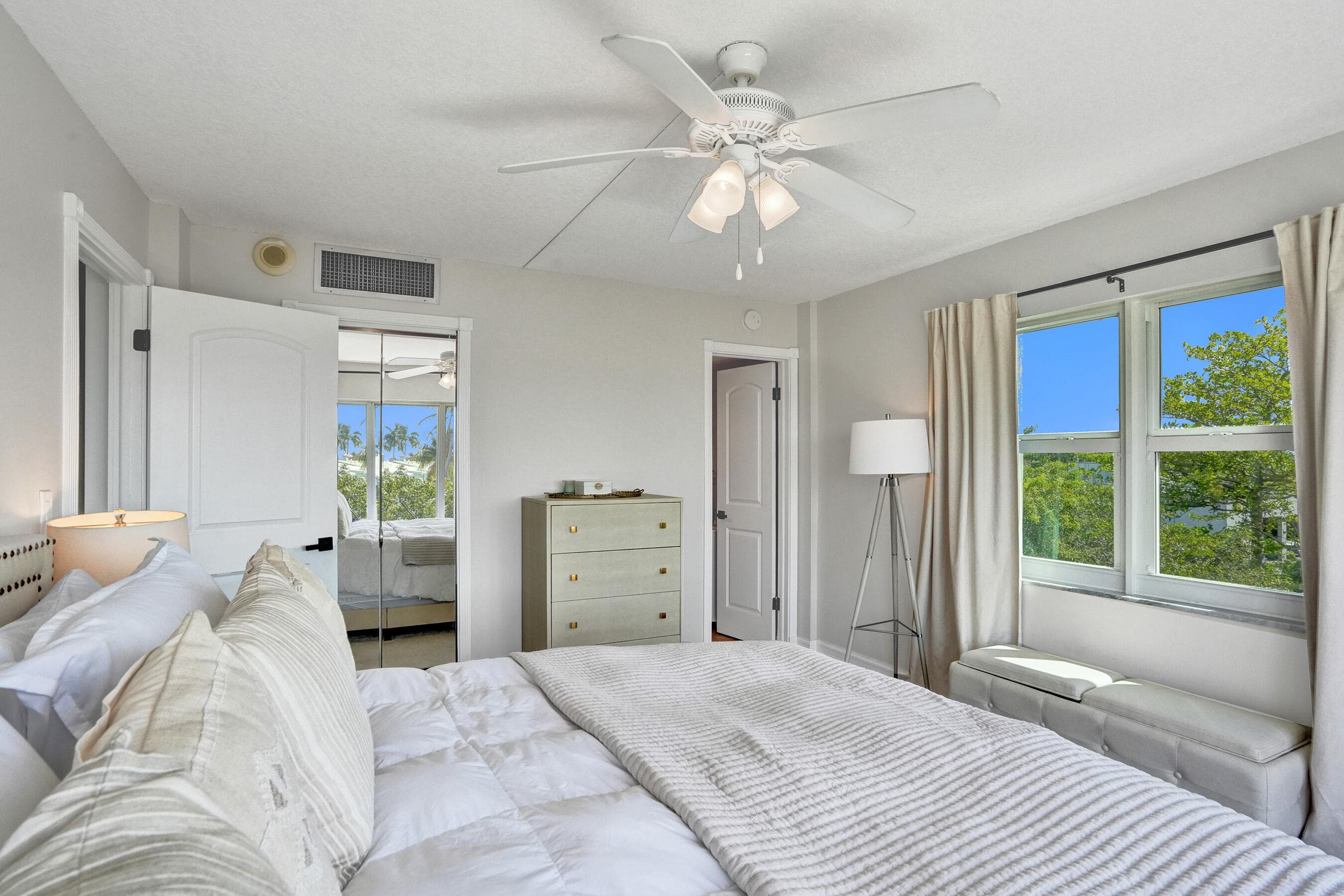 801 S Federal Highway 301, Pompano Beach, FL 33062 — photo 11 of 25