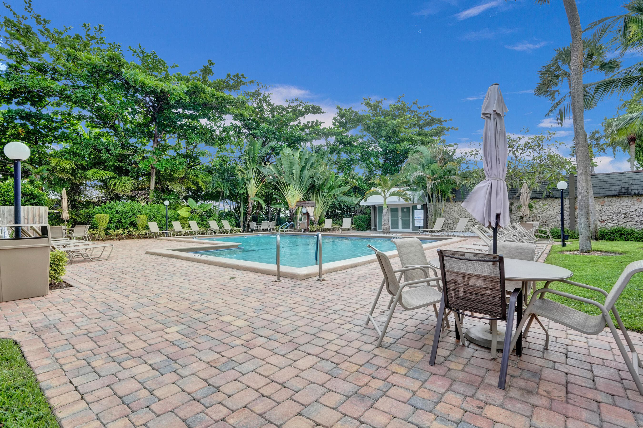 801 S Federal Highway 301, Pompano Beach, FL 33062 — photo 22 of 25