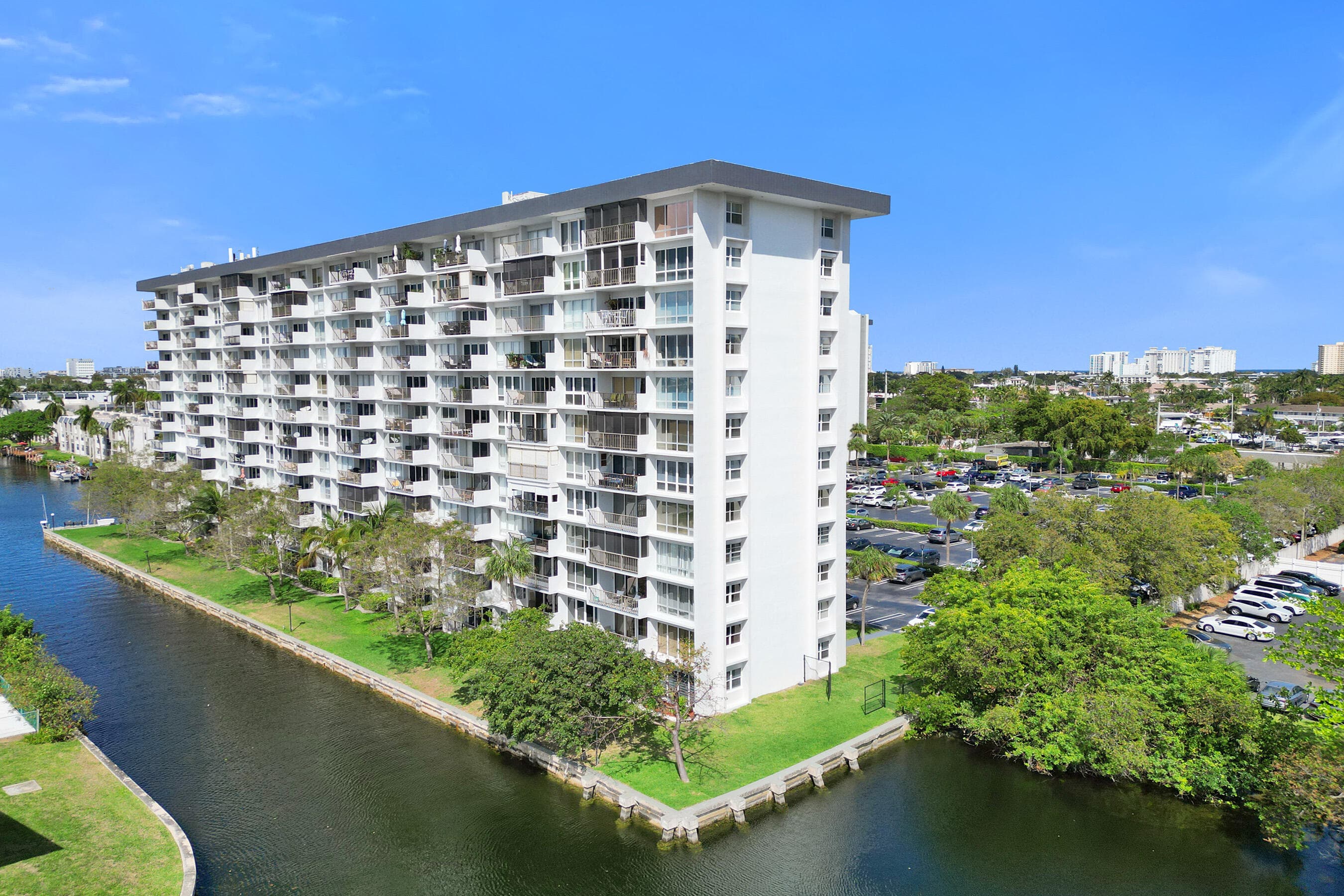 801 S Federal Highway 301, Pompano Beach, FL 33062 — photo 18 of 25
