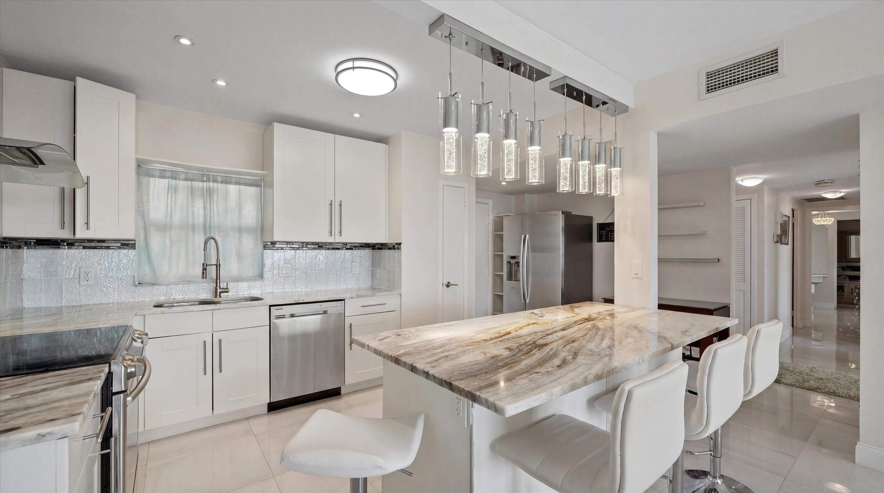3475 S Ocean Boulevard S Unit 705, Palm Beach, FL 33480 — photo 13 of 23