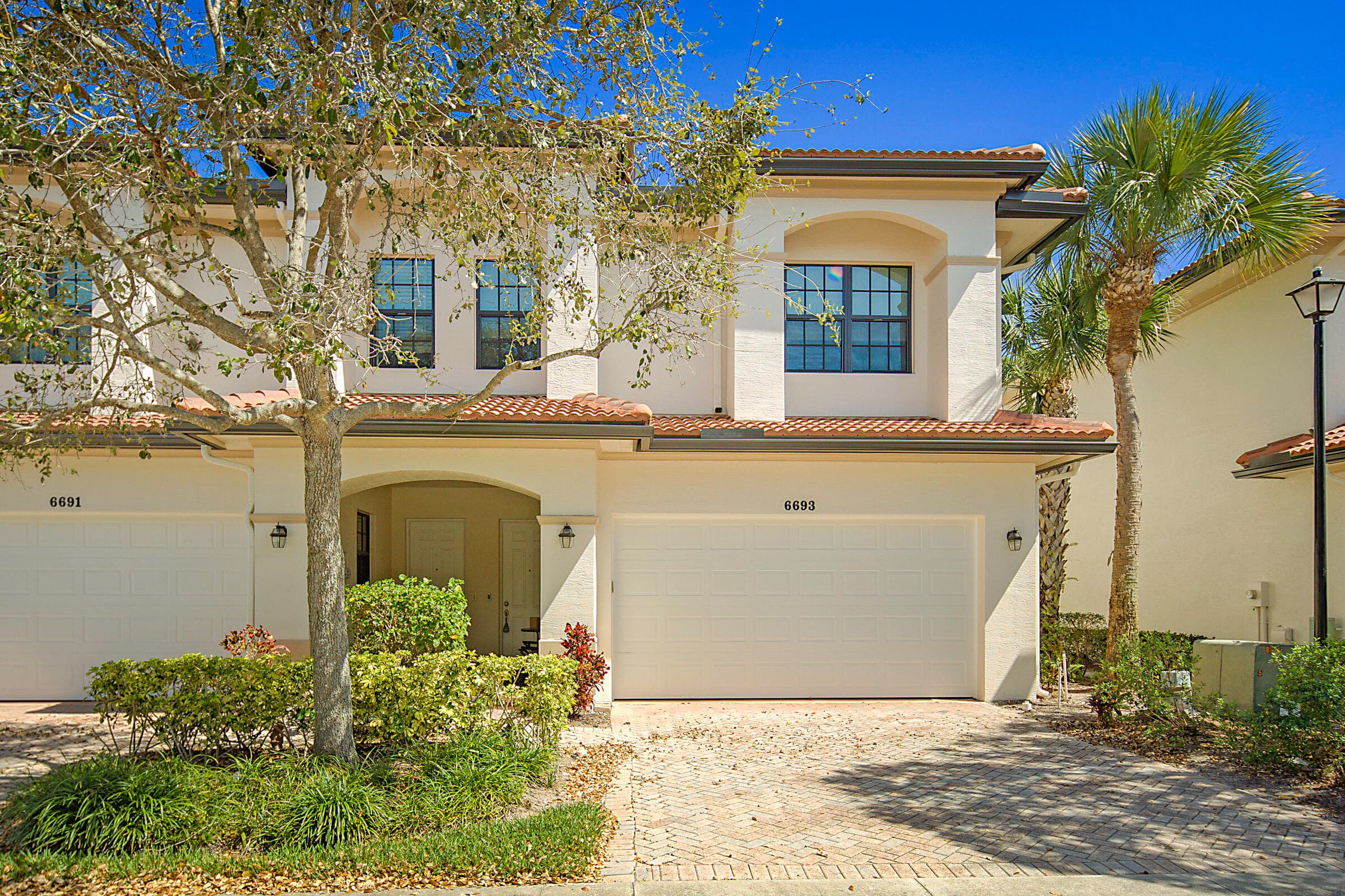 6693 SE Woodmill Pond Lane, Stuart, FL 34997 — photo 2 of 33