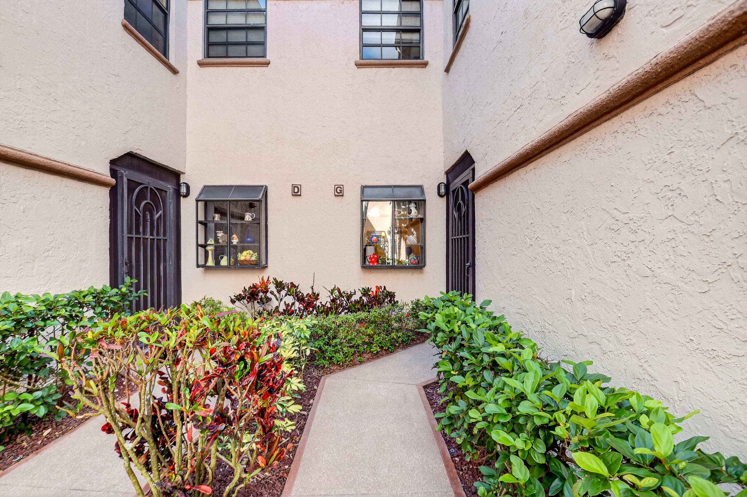 5188 Europa Drive G, Boynton Beach, FL 33437 — photo 4 of 51