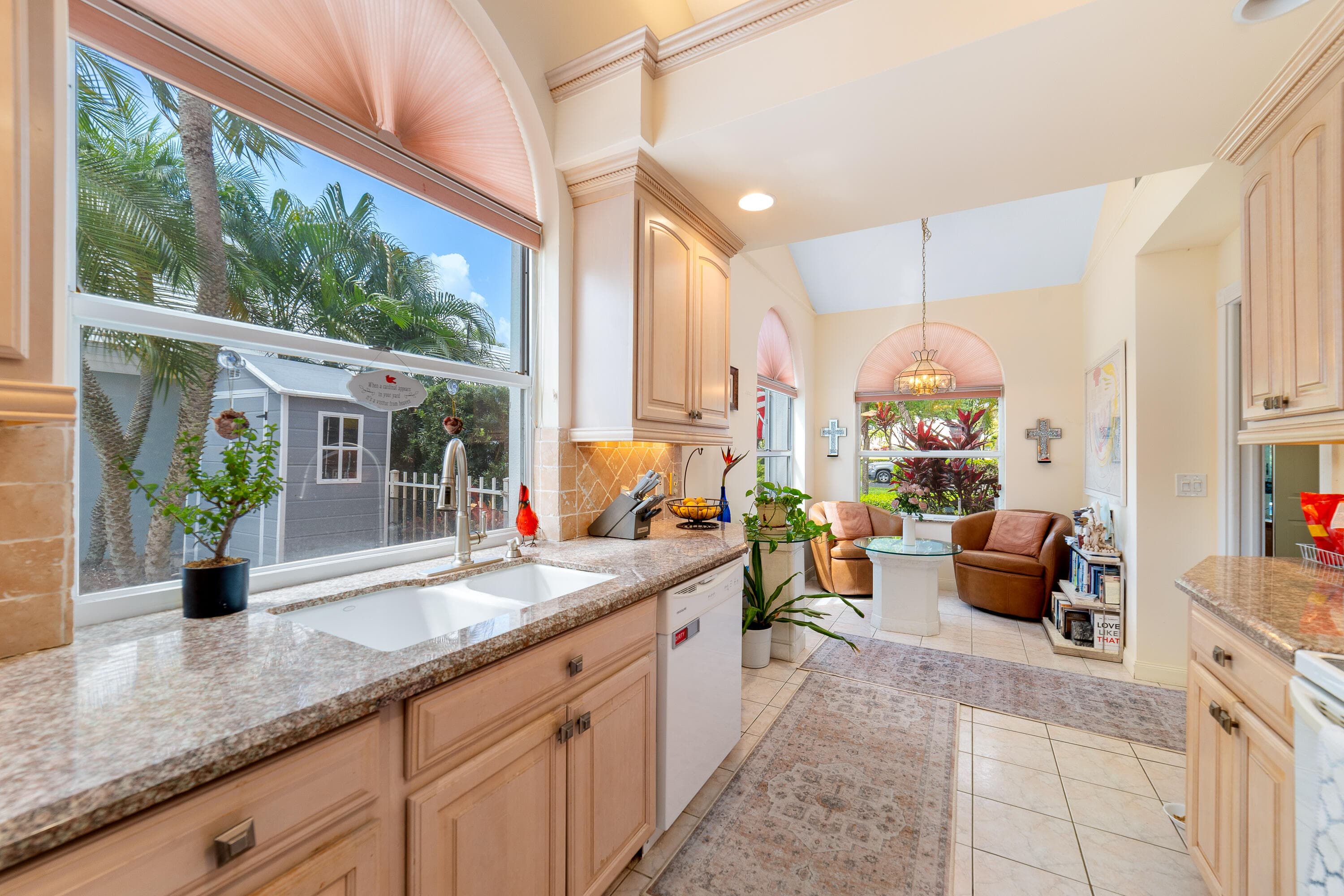 2370 Saratoga Bay Drive, West Palm Beach, FL 33409 — photo 9 of 46