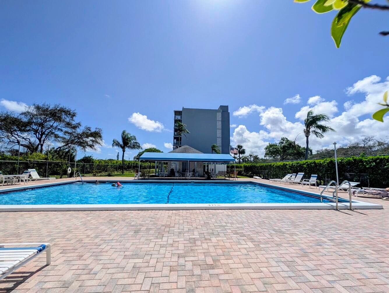 5700 NW 2nd Avenue 509, Boca Raton, FL 33487 — photo 17 of 20
