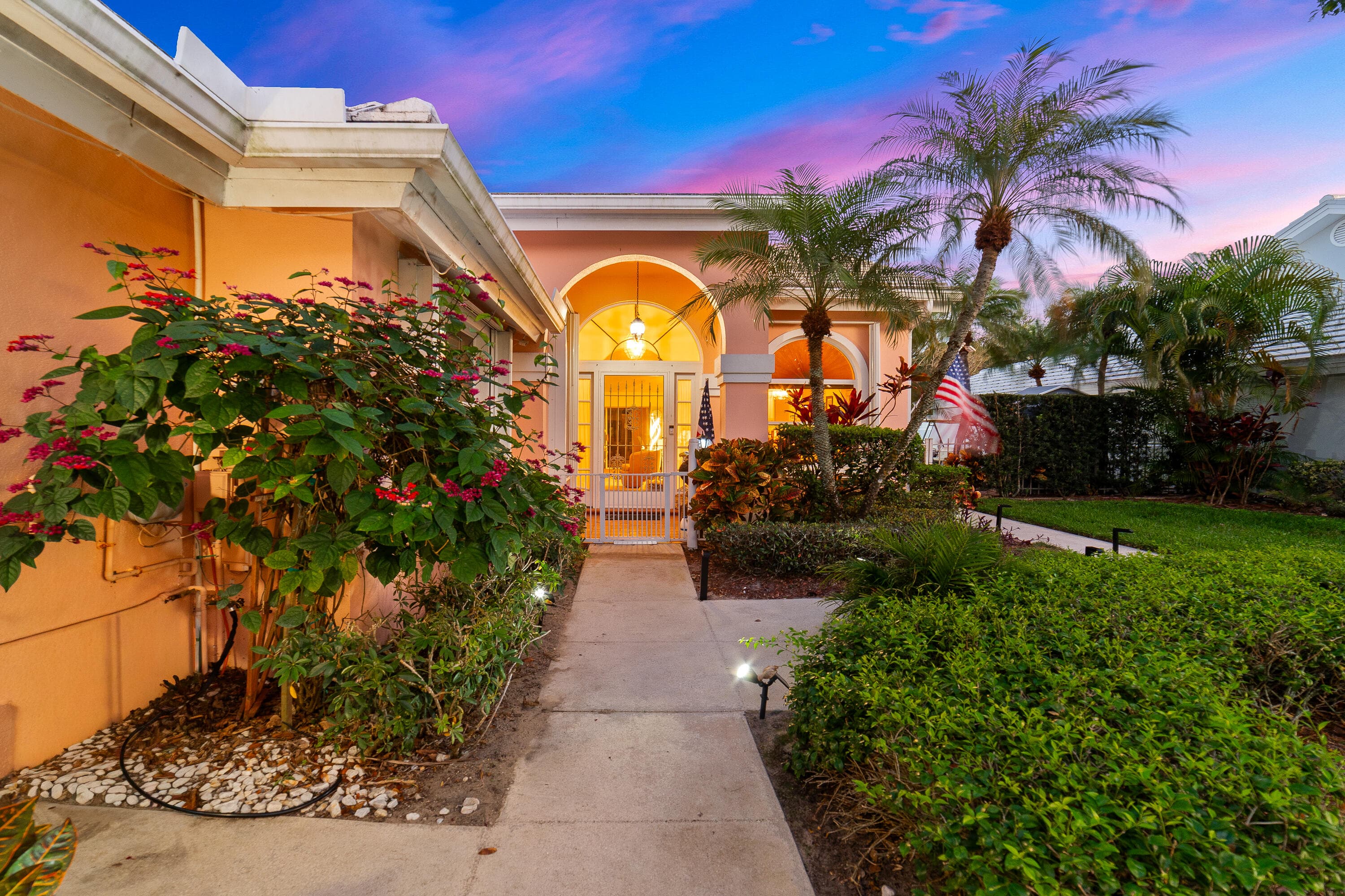 2370 Saratoga Bay Drive, West Palm Beach, FL 33409 — photo 4 of 46