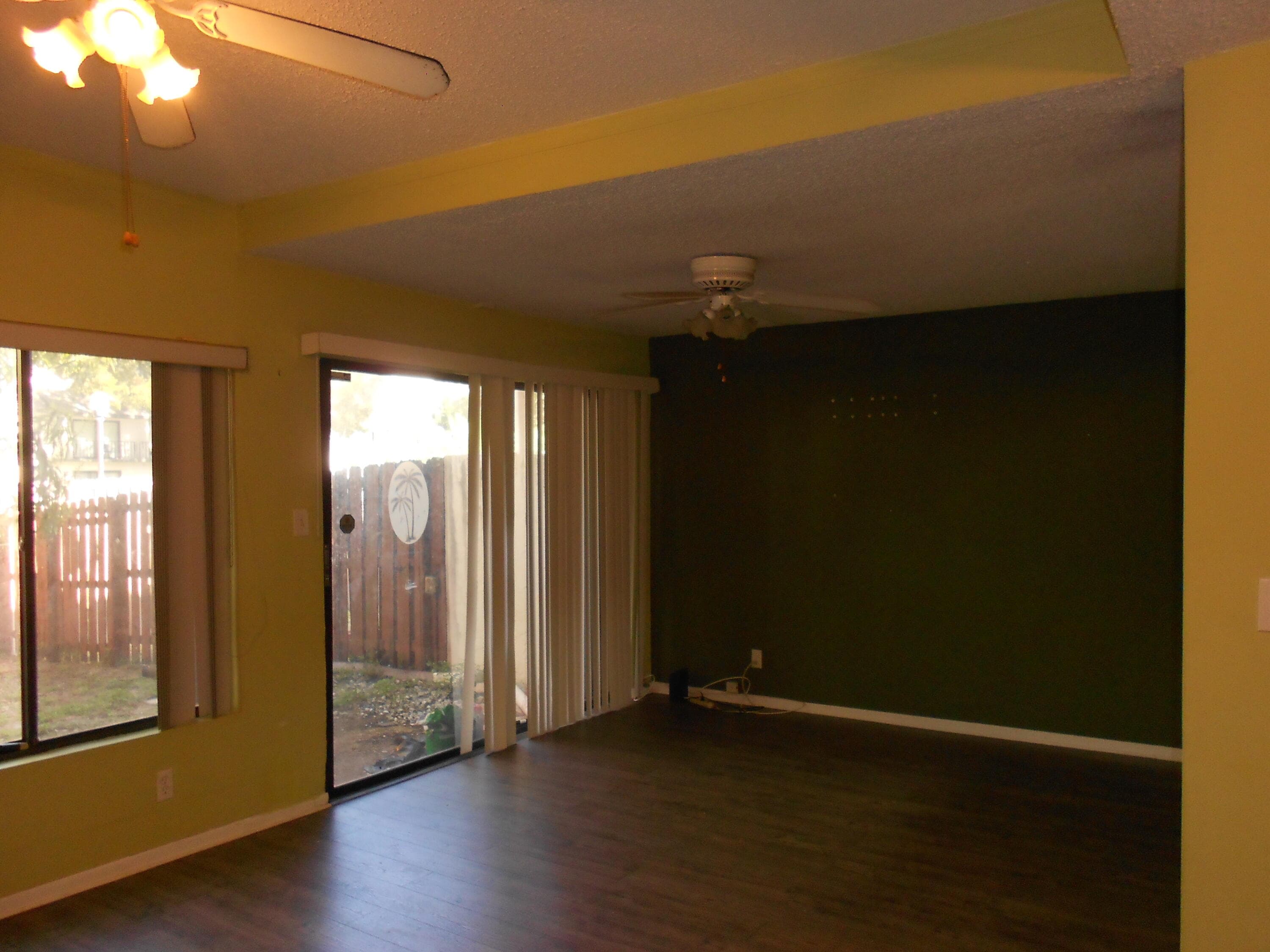 4213 NW 76th Avenue 4213, Davie, FL 33024 — photo 3 of 24
