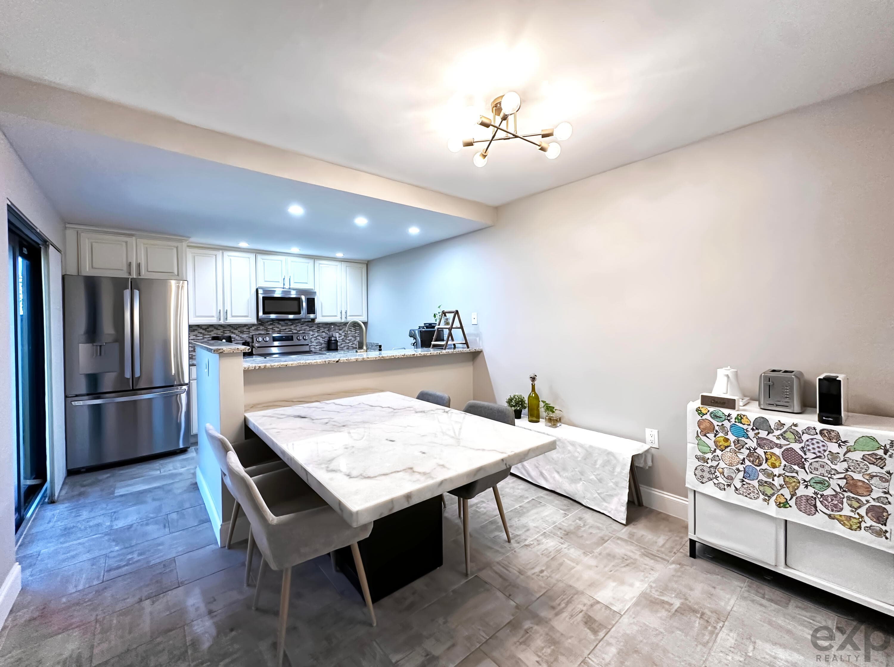 1008 10th Way, West Palm Beach, FL 33407 — photo 10 of 31