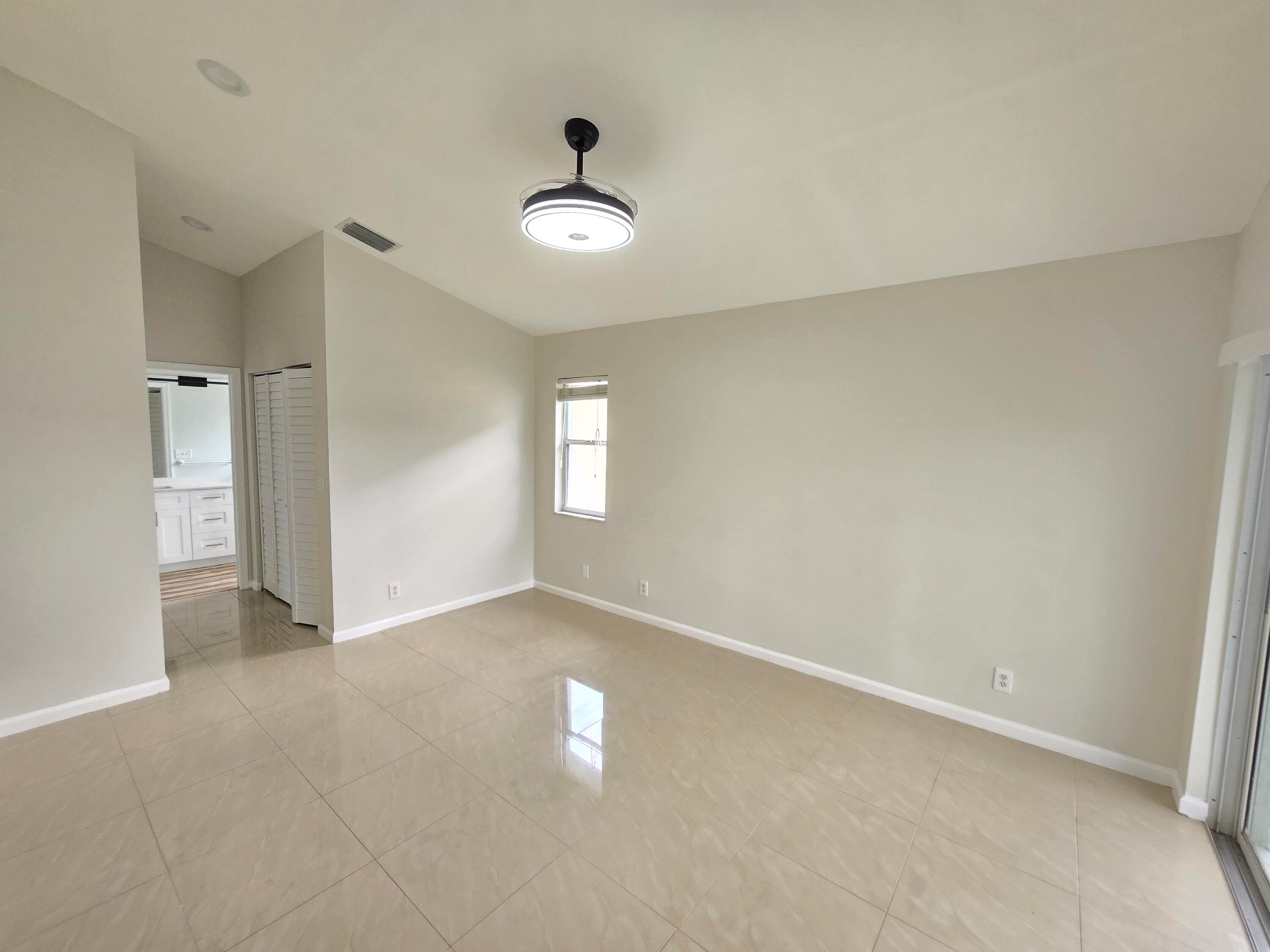 1041 Fairfax Circle W, Boynton Beach, FL 33436 — photo 6 of 19
