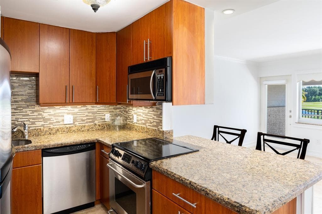 4848 NE 23rd Avenue 7b, Fort Lauderdale, FL 33308 — photo 9 of 20