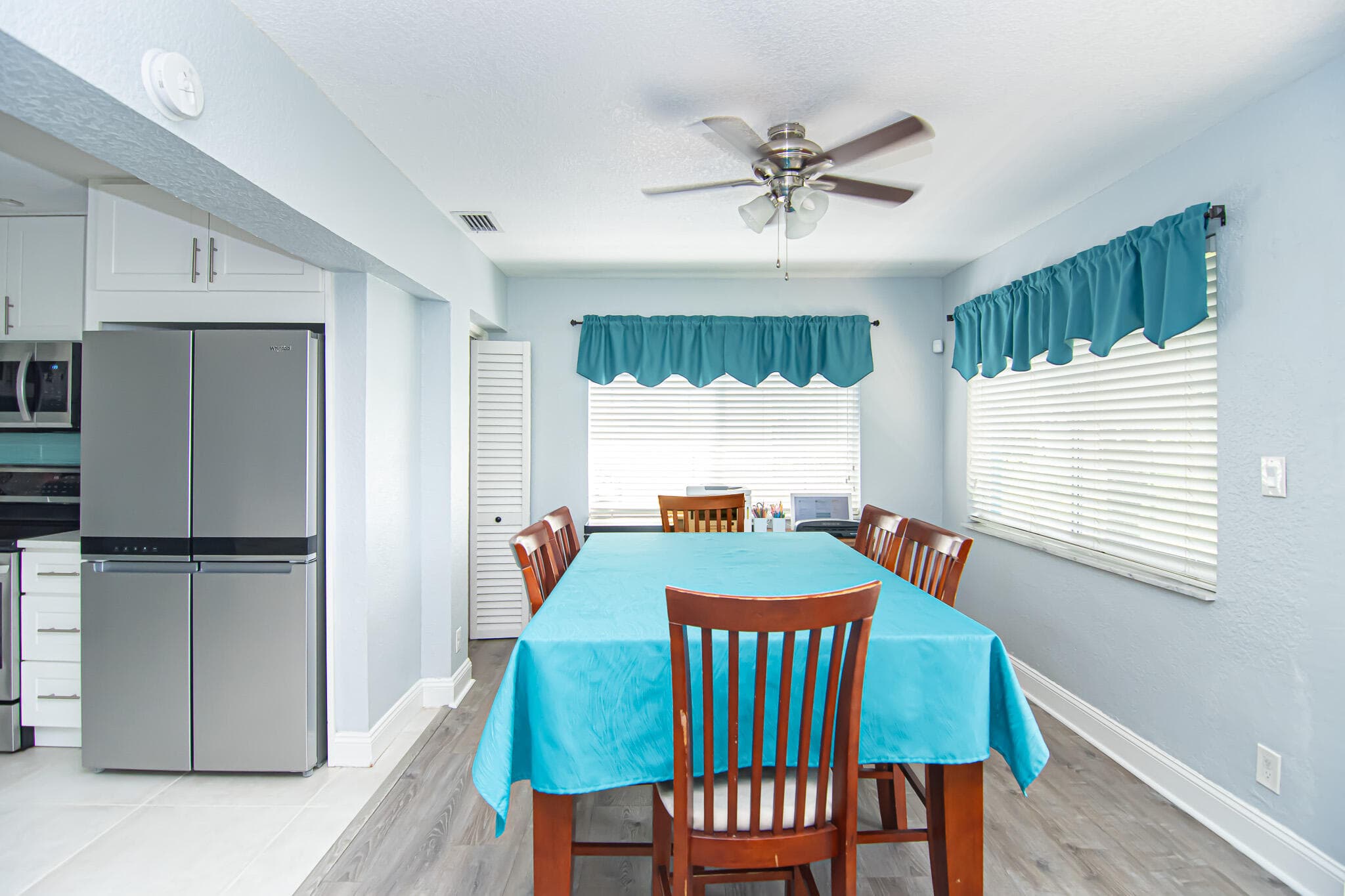 5711 NW 48th Avenue, Tamarac, FL 33319 — photo 8 of 37