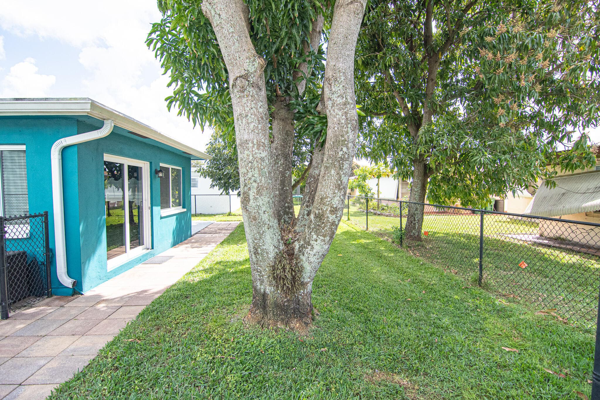 5711 NW 48th Avenue, Tamarac, FL 33319 — photo 24 of 37