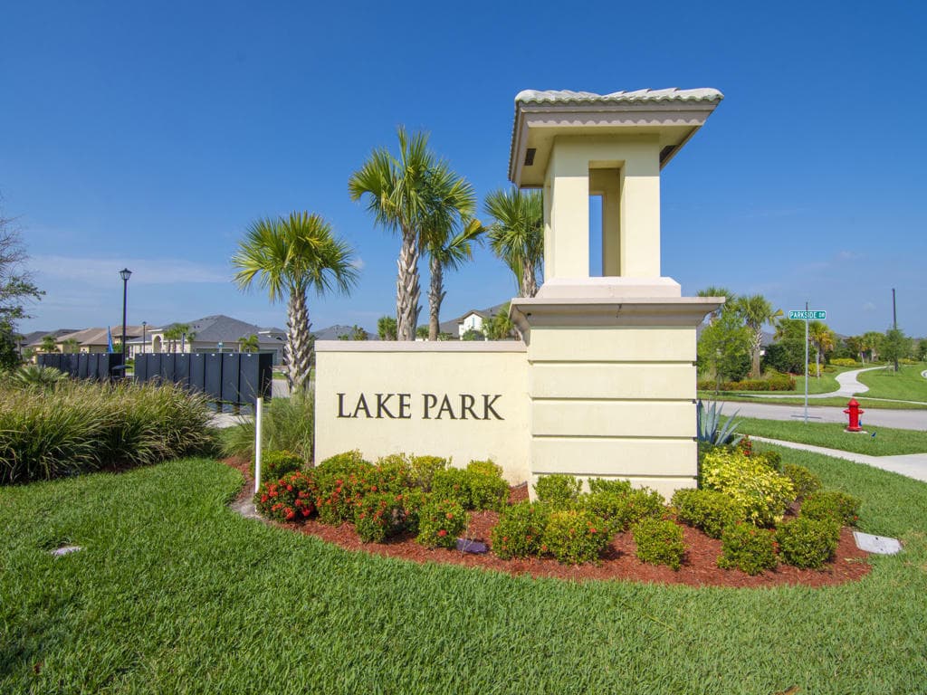 10894 SW Winding Lakes Circle, Port St. Lucie, FL 34987 — photo 33 of 70