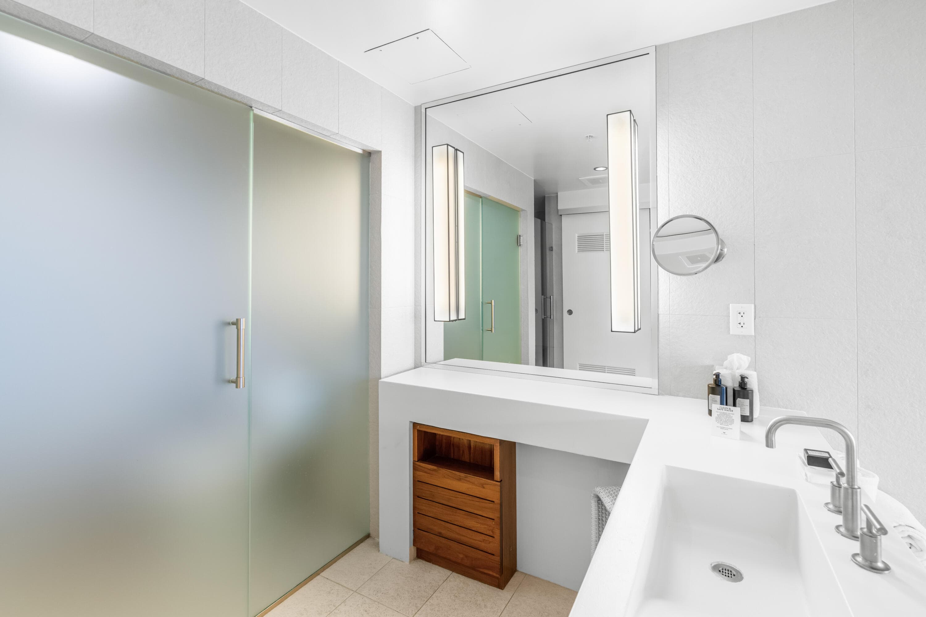 3101 Bayshore Drive 2105, Fort Lauderdale, FL 33304 — photo 25 of 62