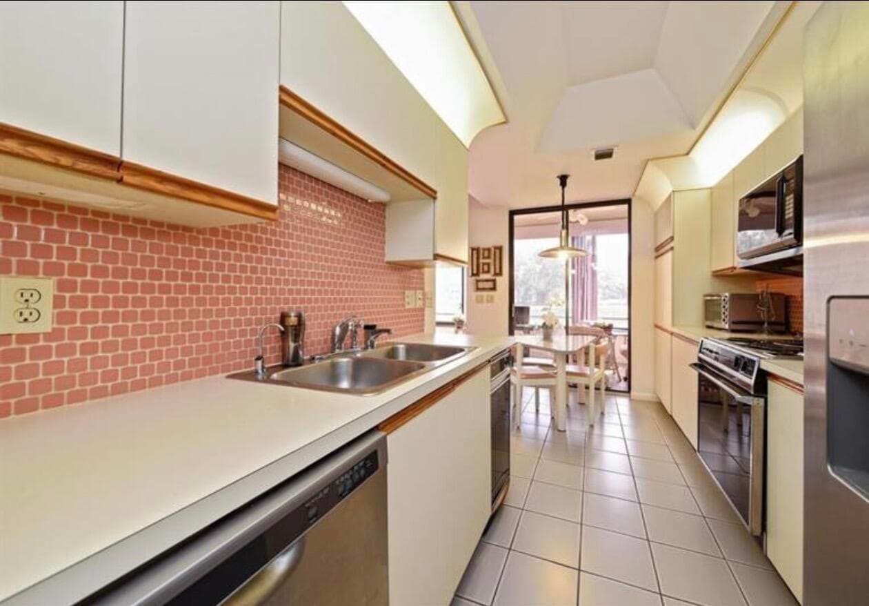 7472 La Paz Boulevard 103, Boca Raton, FL 33433 — photo 11 of 21
