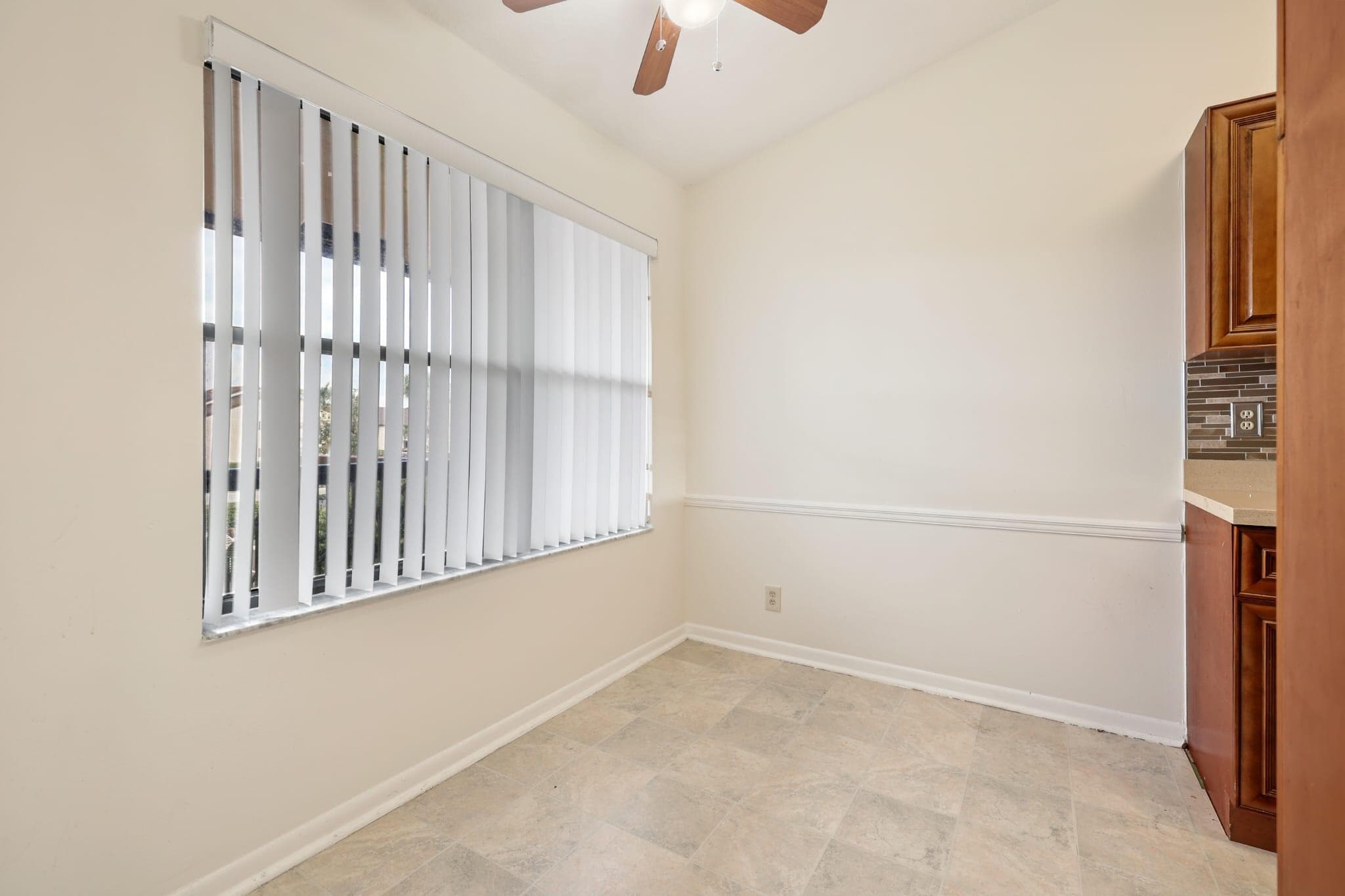4698 Lucerne Lakes Boulevard E 202, Lake Worth, FL 33467 — photo 7 of 15