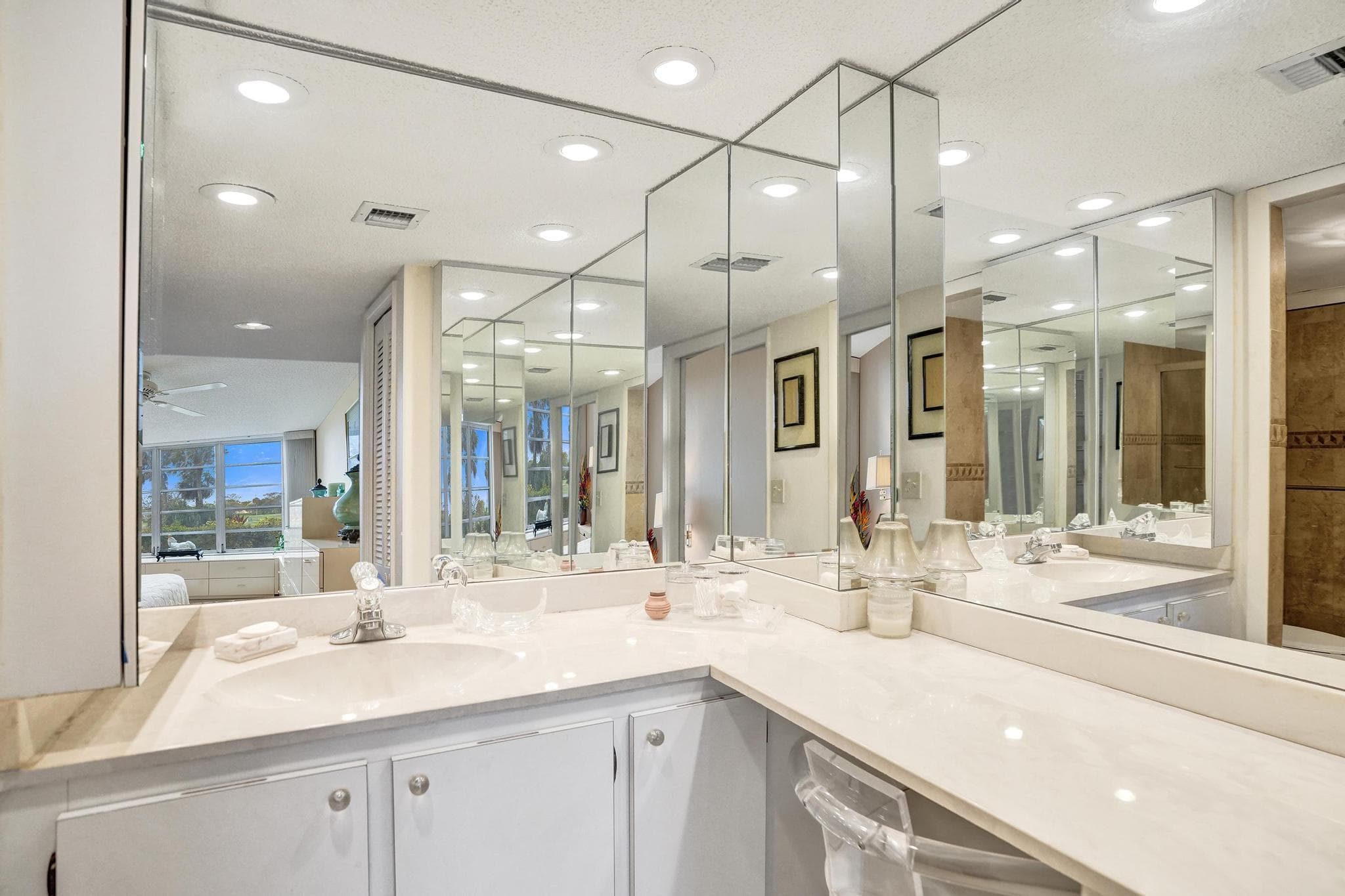 806 Cypress Boulevard 104, Pompano Beach, FL 33069 — photo 42 of 110