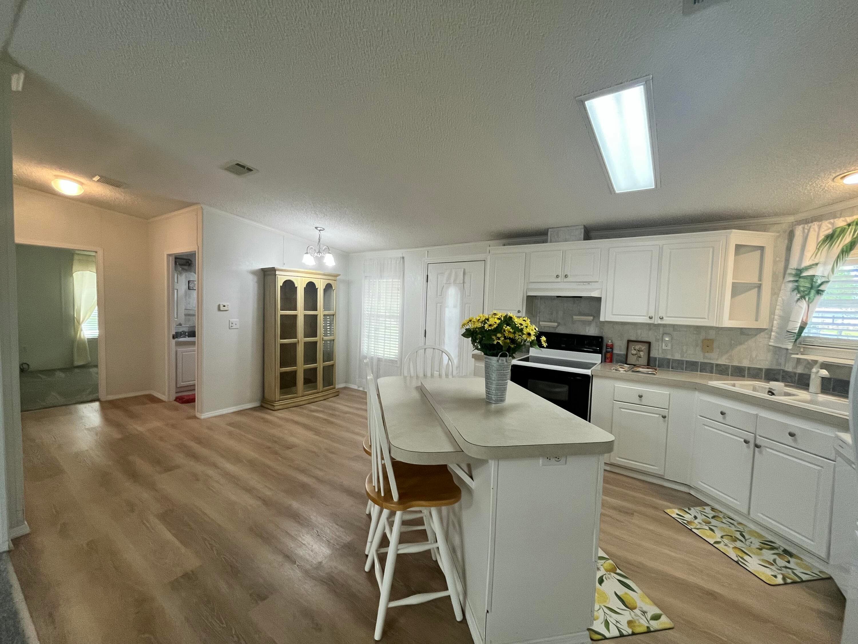 4064 SW 9th Way, Okeechobee, FL 34974 — photo 4 of 39