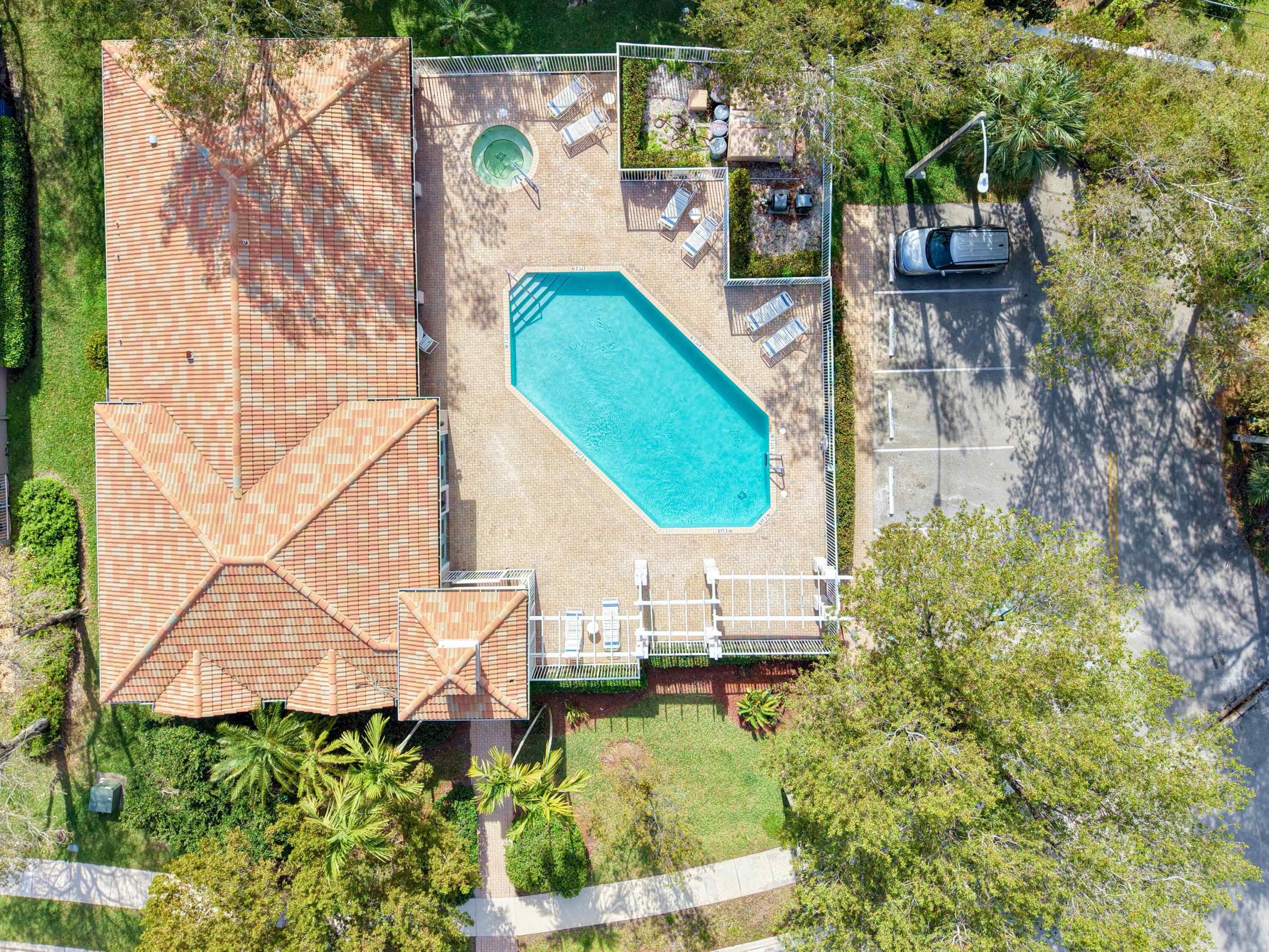 2920 E Aragon Boulevard 3, Sunrise, FL 33313 — photo 45 of 52