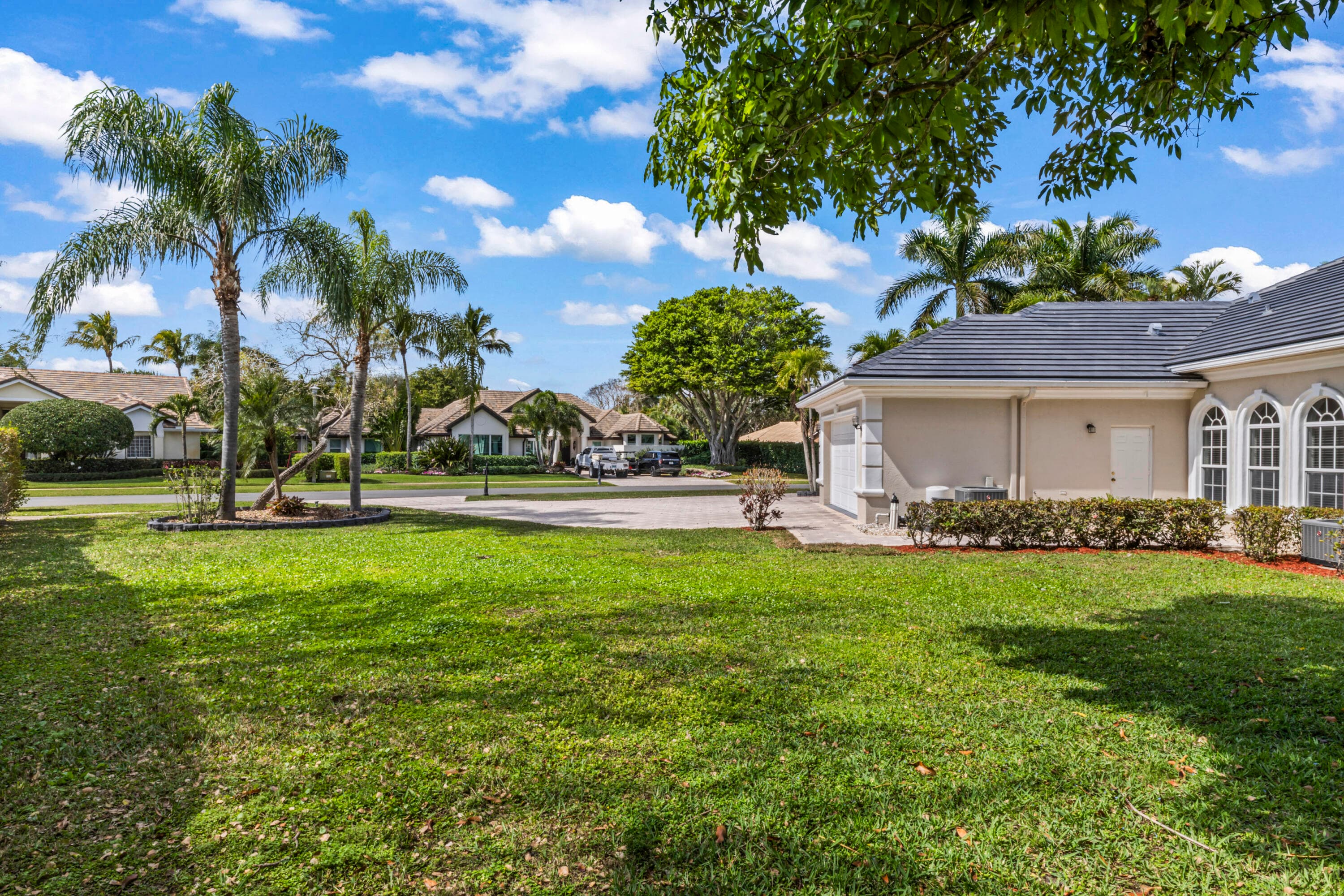 2296 Greenview Cove Drive, Wellington, FL 33414 — photo 6 of 62