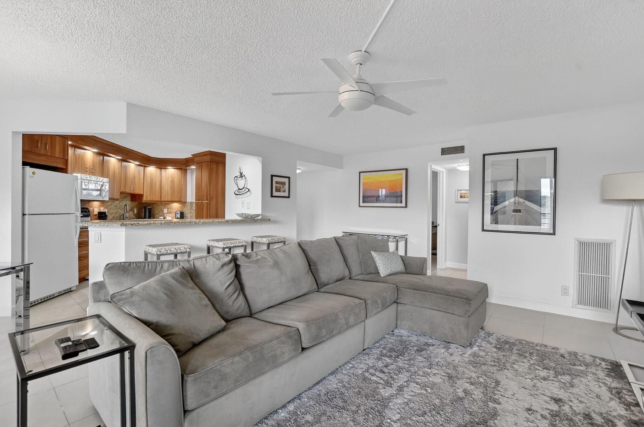 5851 Camino Del Sol 402, Boca Raton, FL 33433 — photo 3 of 38