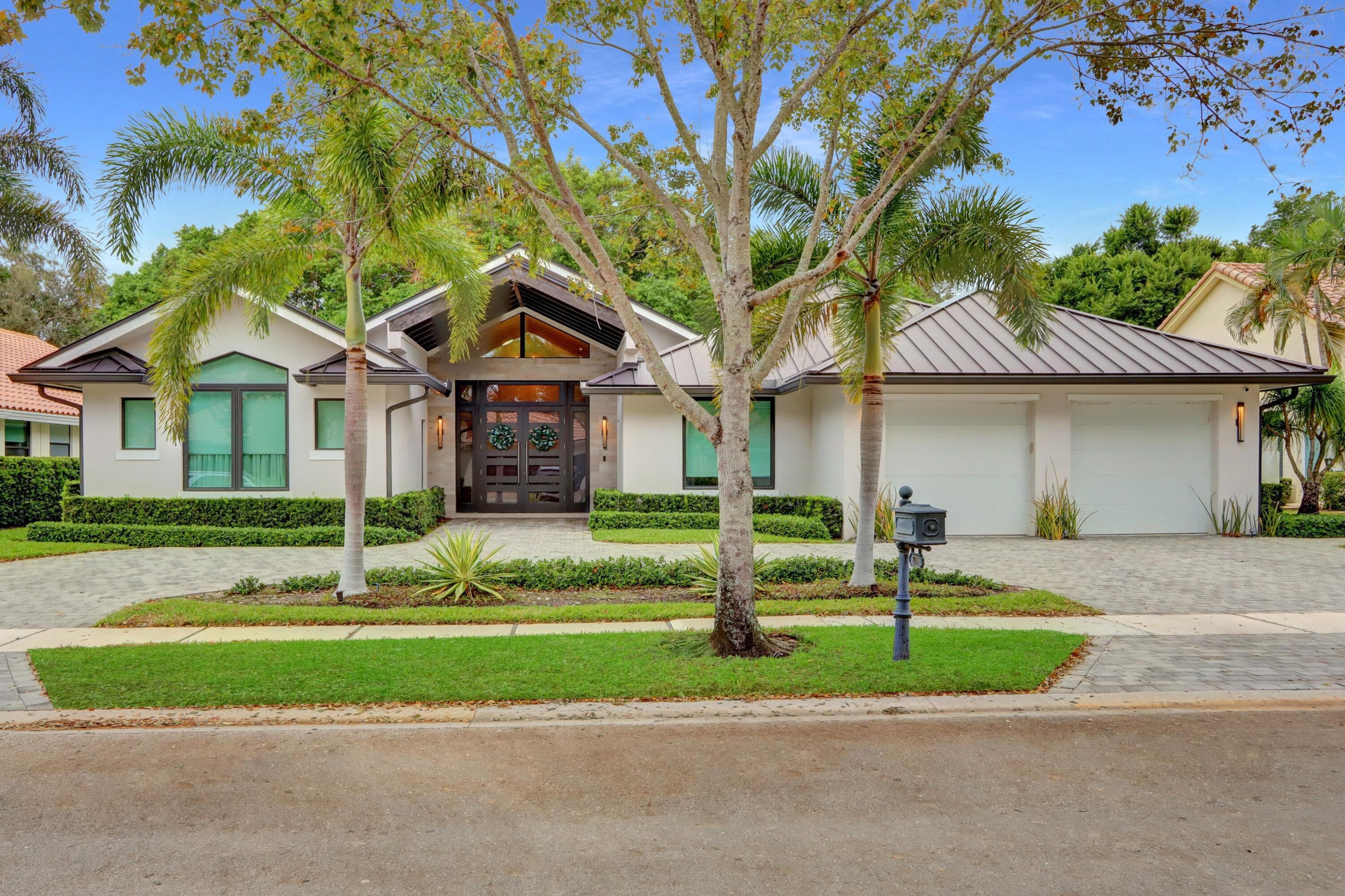 5789 Hamilton Way, Boca Raton, FL 33496 — photo 2 of 45