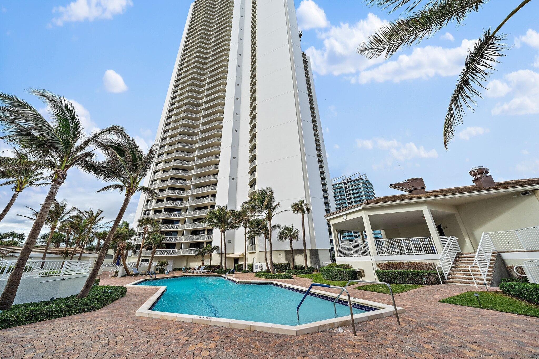 3000 N Ocean Drive 14a, Singer Island, FL 33404 — photo 48 of 57
