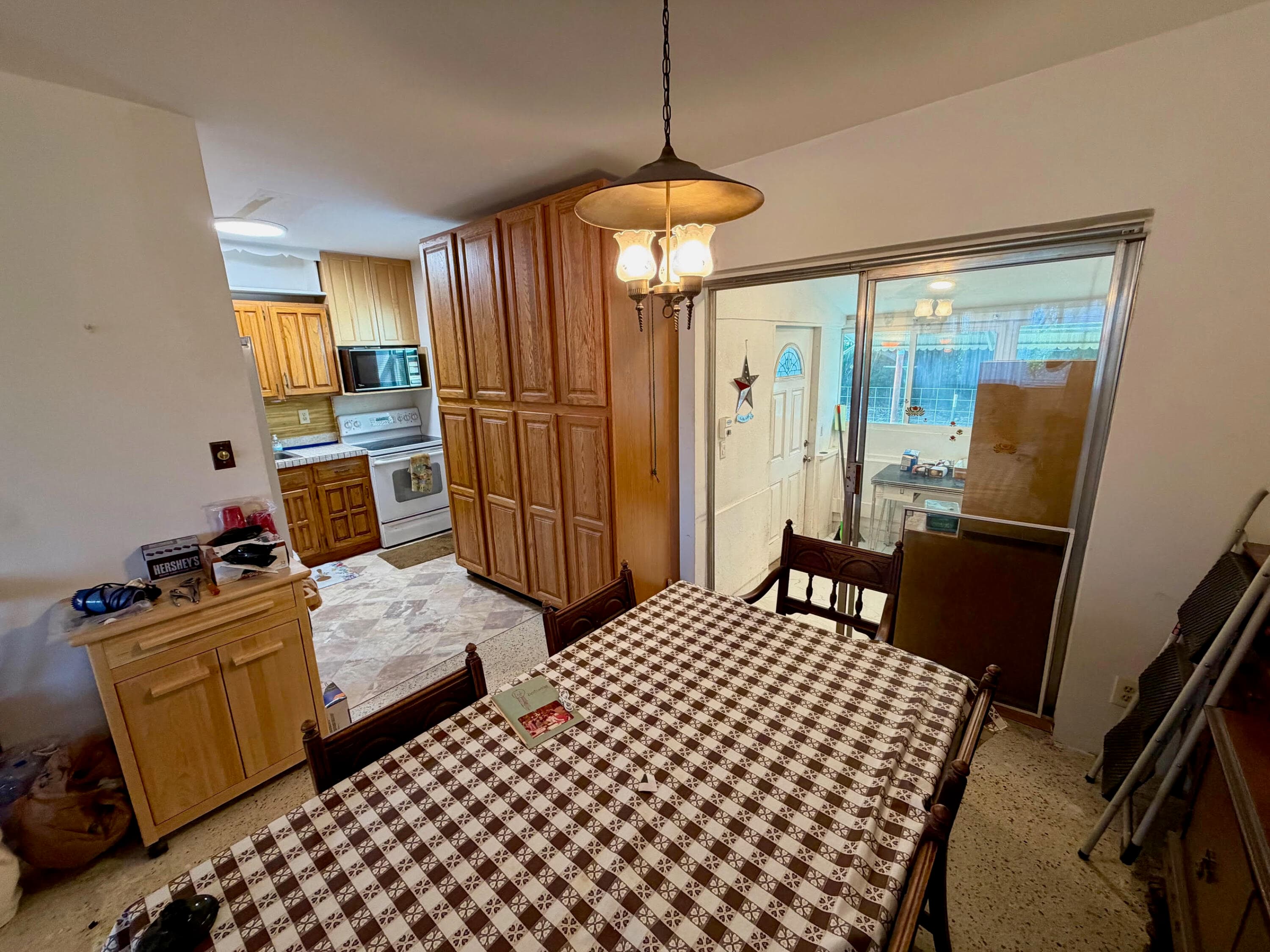 360 Forest Hill Boulevard, West Palm Beach, FL 33405 — photo 3 of 18