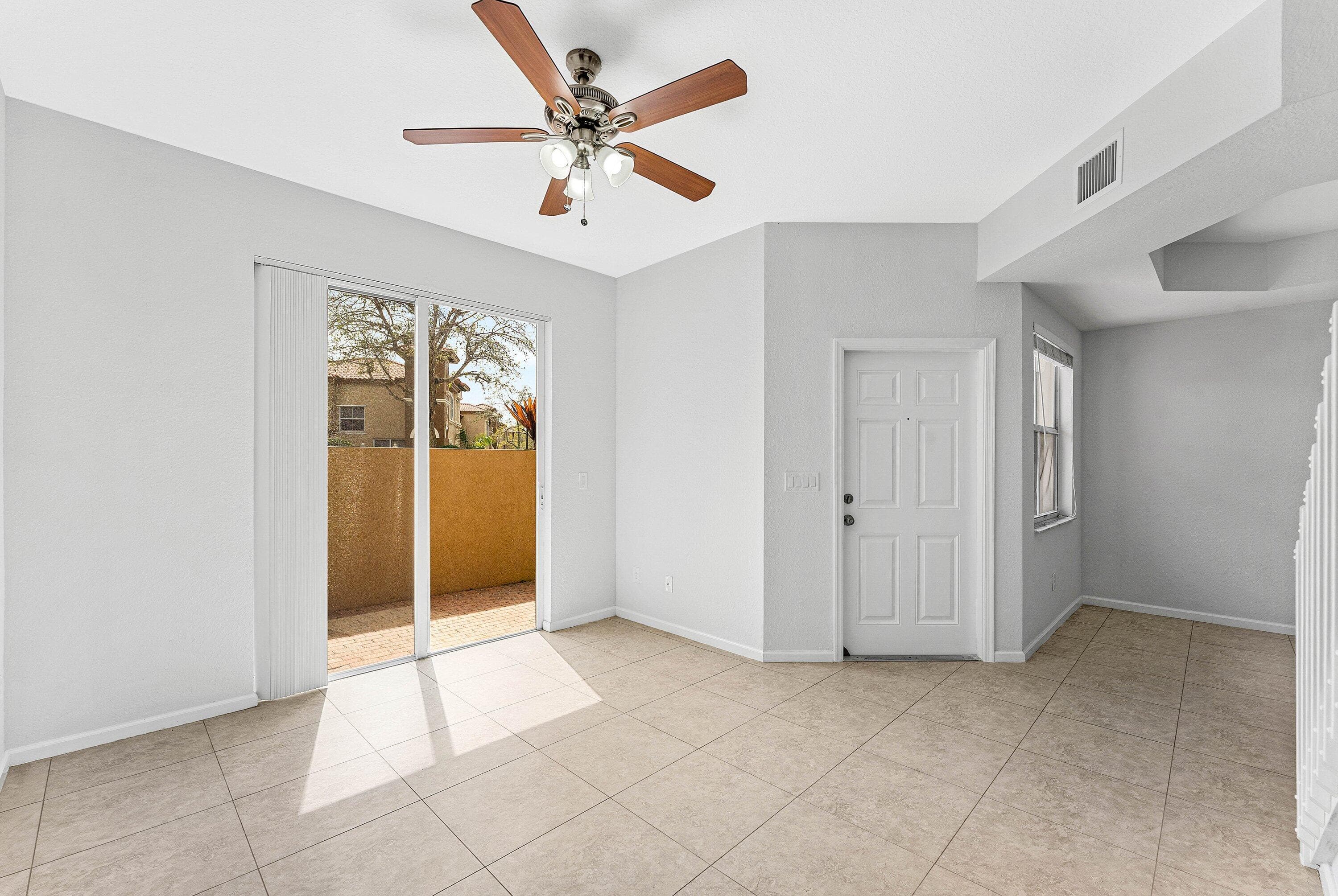 6515 Diamond Springs Terrace 2404, West Palm Beach, FL 33411 — photo 19 of 31