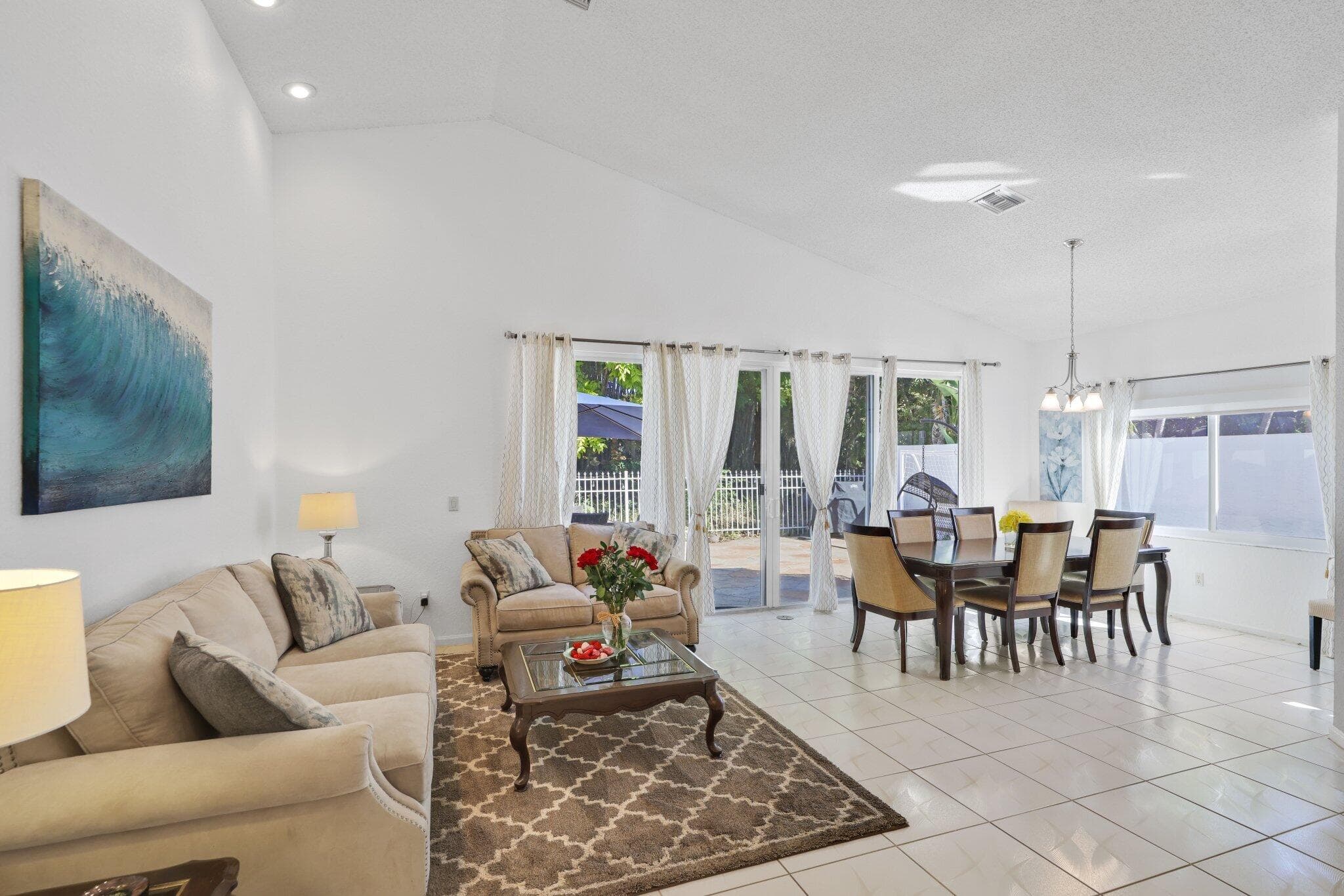 10418 Buena Ventura Drive, Boca Raton, FL 33498 — photo 8 of 55