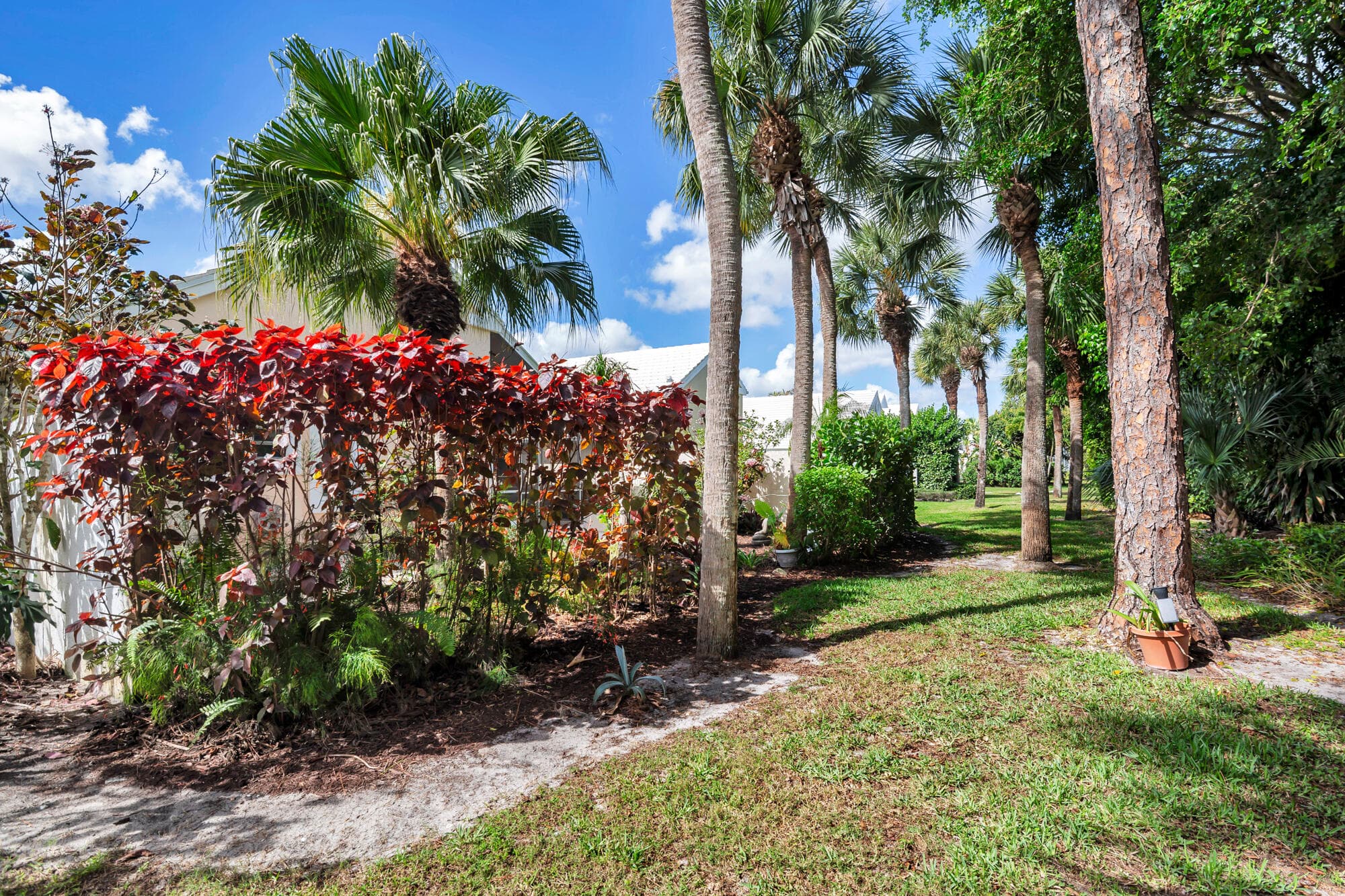 9213 Heathridge Drive, West Palm Beach, FL 33411 — photo 27 of 57