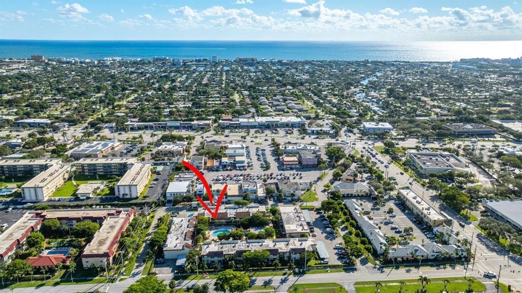 860 SE 6th Avenue 303, Deerfield Beach, FL 33441 — photo 4 of 35