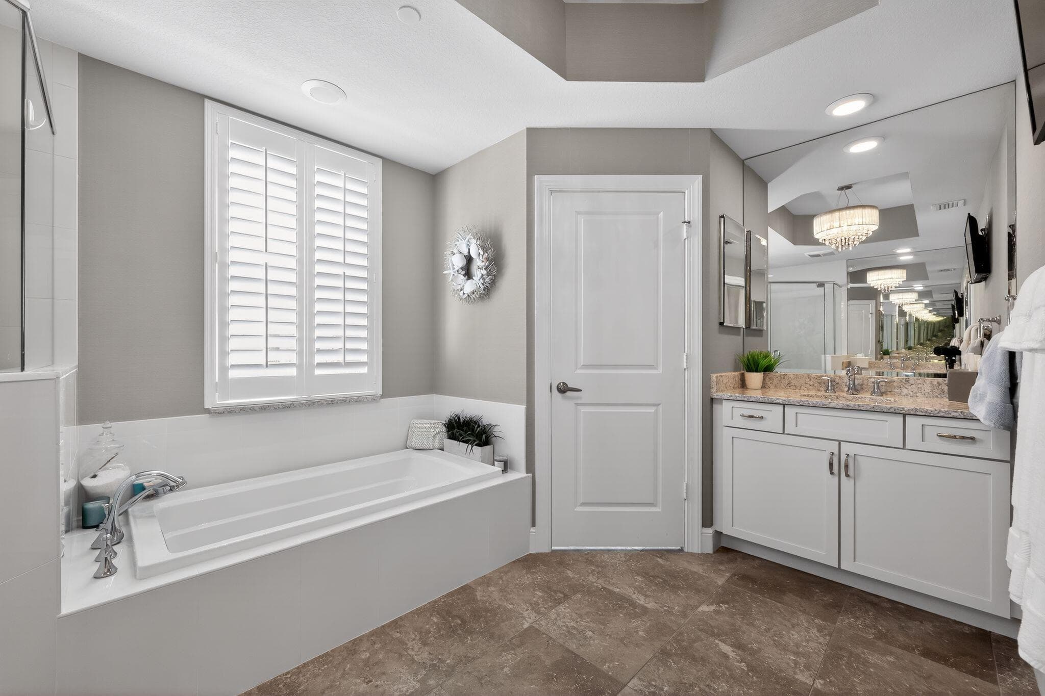 915 Bay Colony Drive S, Juno Beach, FL 33408 — photo 13 of 37