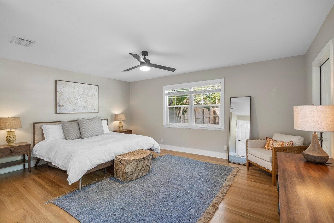 215 S Palmway, Lake Worth Beach, FL 33460 — photo 13 of 60