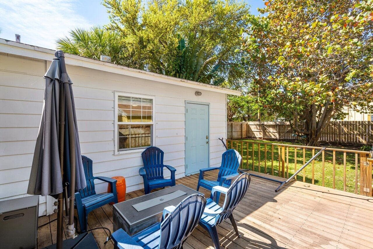 215 S Palmway, Lake Worth Beach, FL 33460 — photo 31 of 60